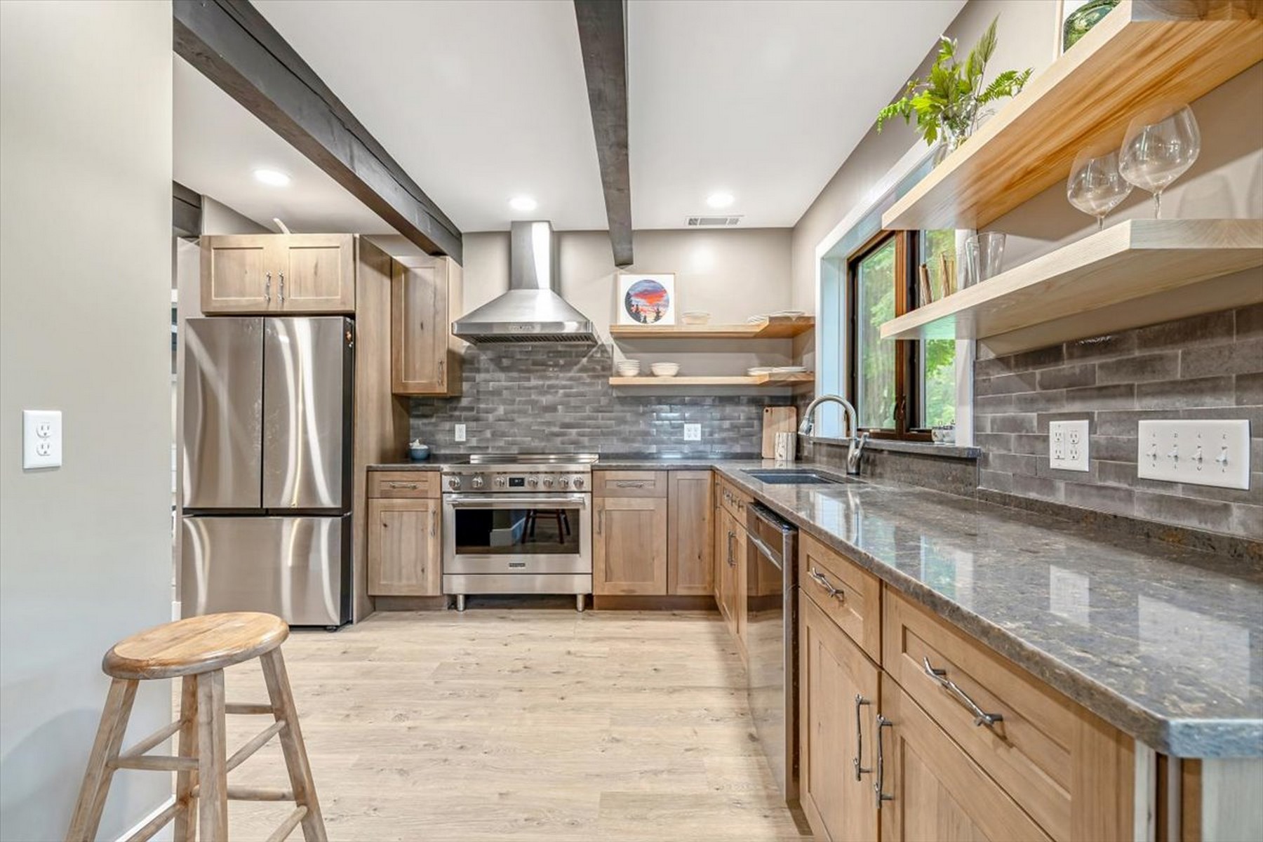  722 Babbling Brook Road - 物件實景