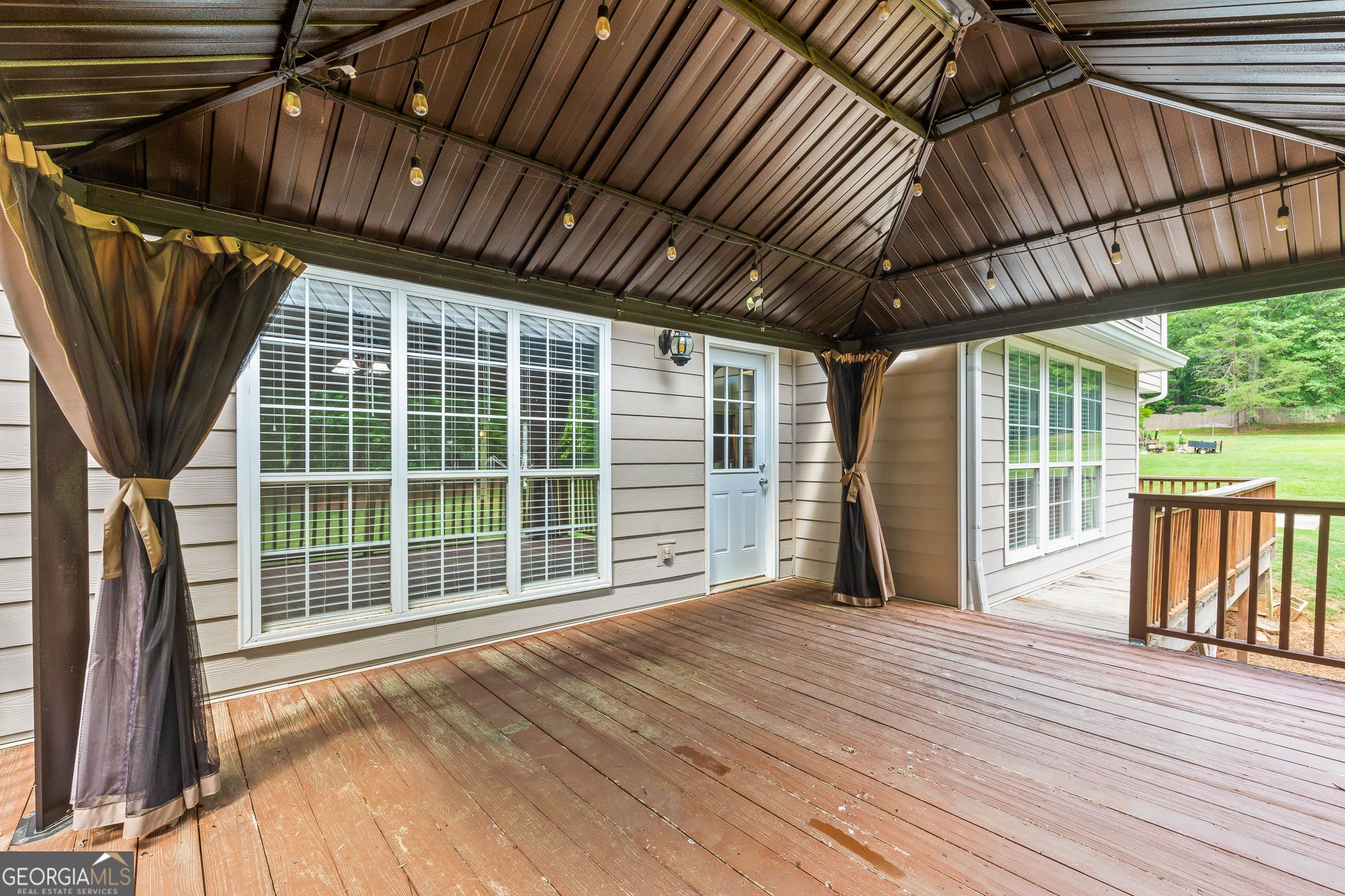 Tyrone, Georgia, 30290, United States, 3 Bedrooms Bedrooms, ,4 BathroomsBathrooms,Residential,For Sale,1931244