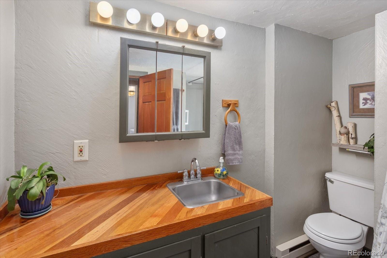Poncha Springs, Colorado, 81242, United States, 2 Bedrooms Bedrooms, ,1 BathroomBathrooms,Residential,For Sale,1881268