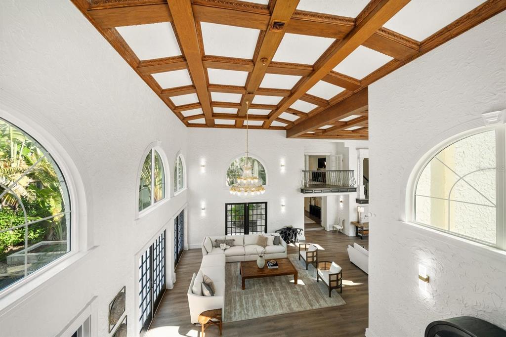 St Petersburg, Florida, 33707, United States, 5 Bedrooms Bedrooms, ,9 BathroomsBathrooms,Residential,For Sale,2000985