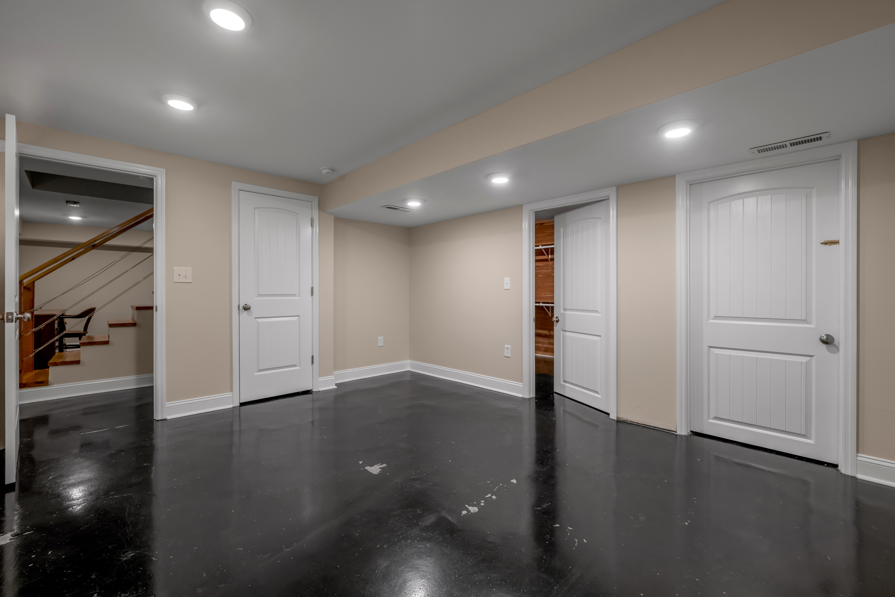  186 Hunter Drive - 物件實景