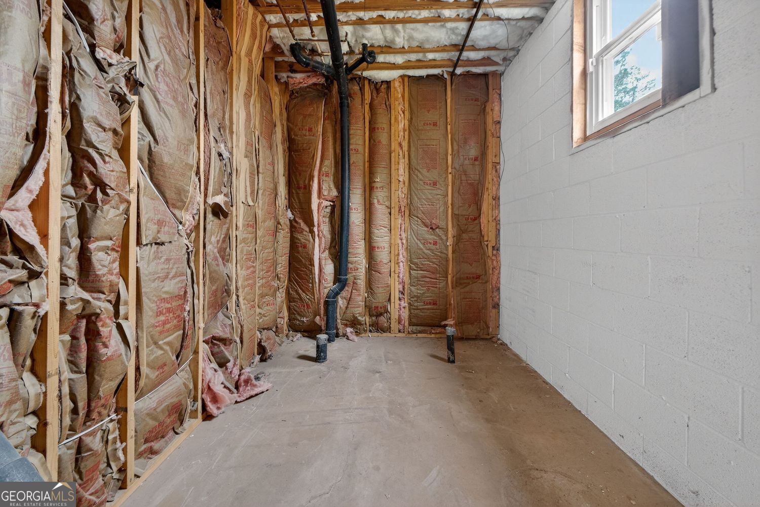 Fayetteville, Georgia, 30215, United States, 4 Bedrooms Bedrooms, ,2 BathroomsBathrooms,Residential,For Sale,2013140