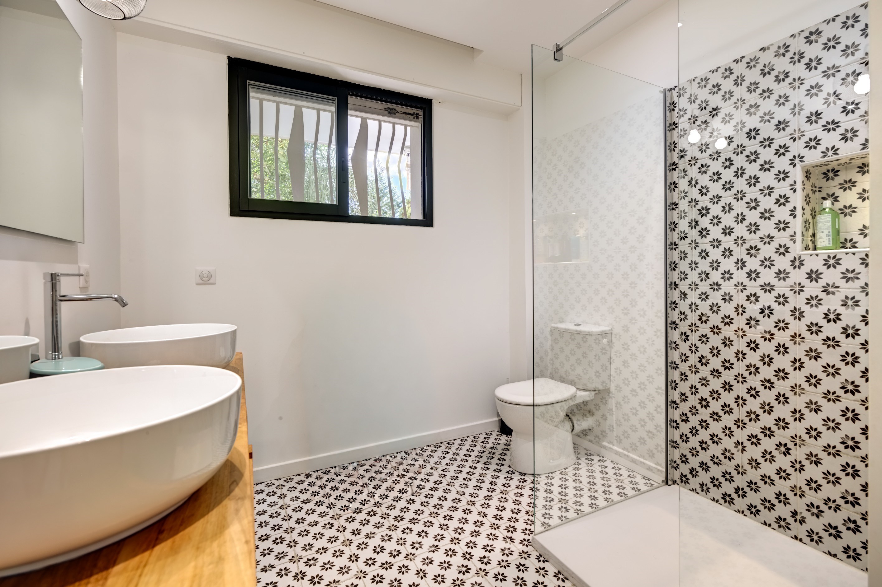  Family apartment with a private garden in Cannes Oxford - 物件實景