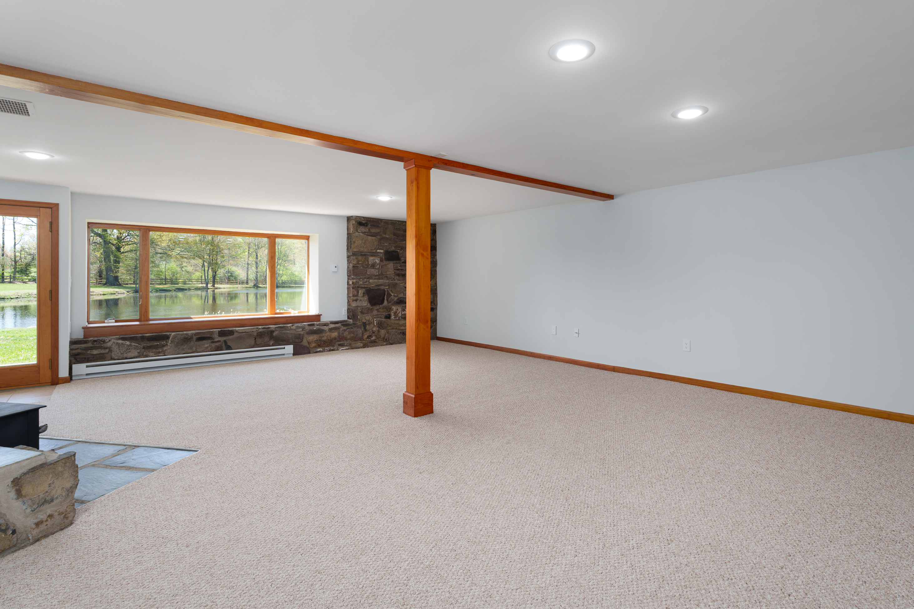  Water and Woodland Views - Magic in Ever Direction - 物件實景