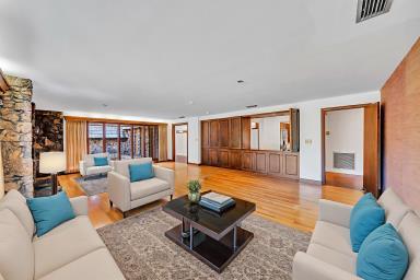 Cordele, Georgia, 31015, United States, 3 Bedrooms Bedrooms, ,5 BathroomsBathrooms,Residential,For Sale,1977947