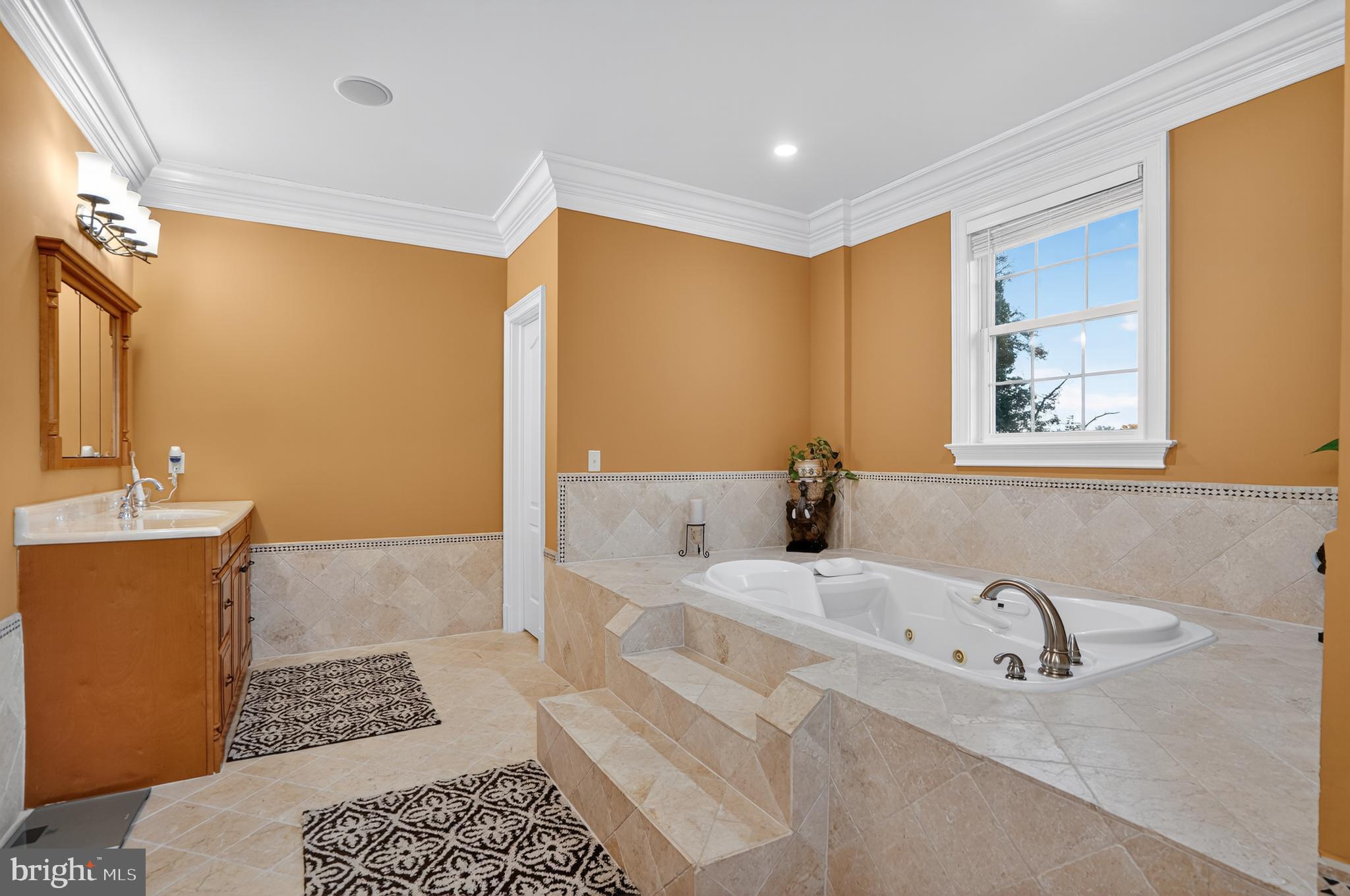 Annandale, Virginia, 22003, United States, 7 Bedrooms Bedrooms, ,6 BathroomsBathrooms,Residential,For Sale,1988748