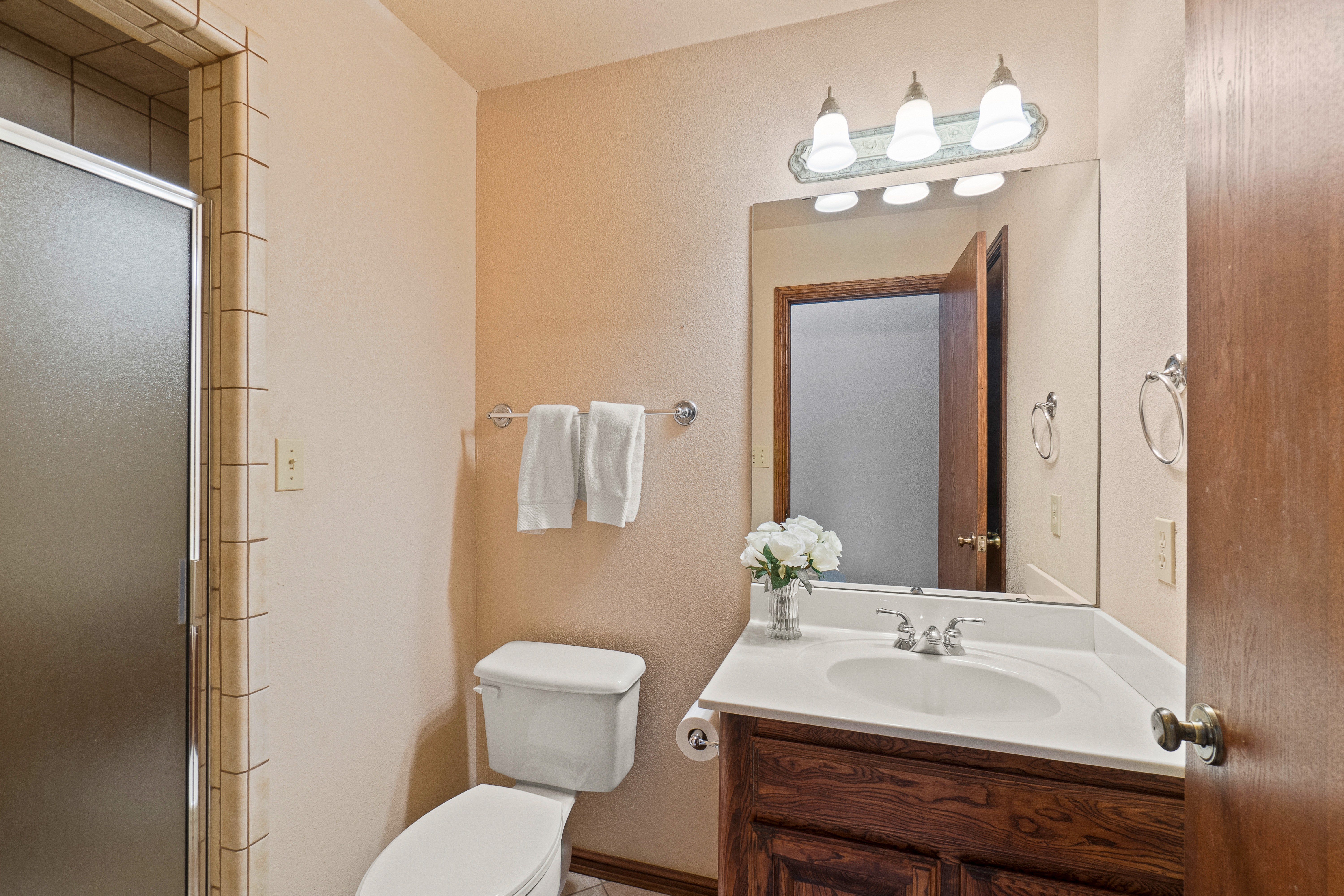 Harlingen, Texas, 78552, United States, 4 Bedrooms Bedrooms, ,3 BathroomsBathrooms,Residential,For Sale,1867020