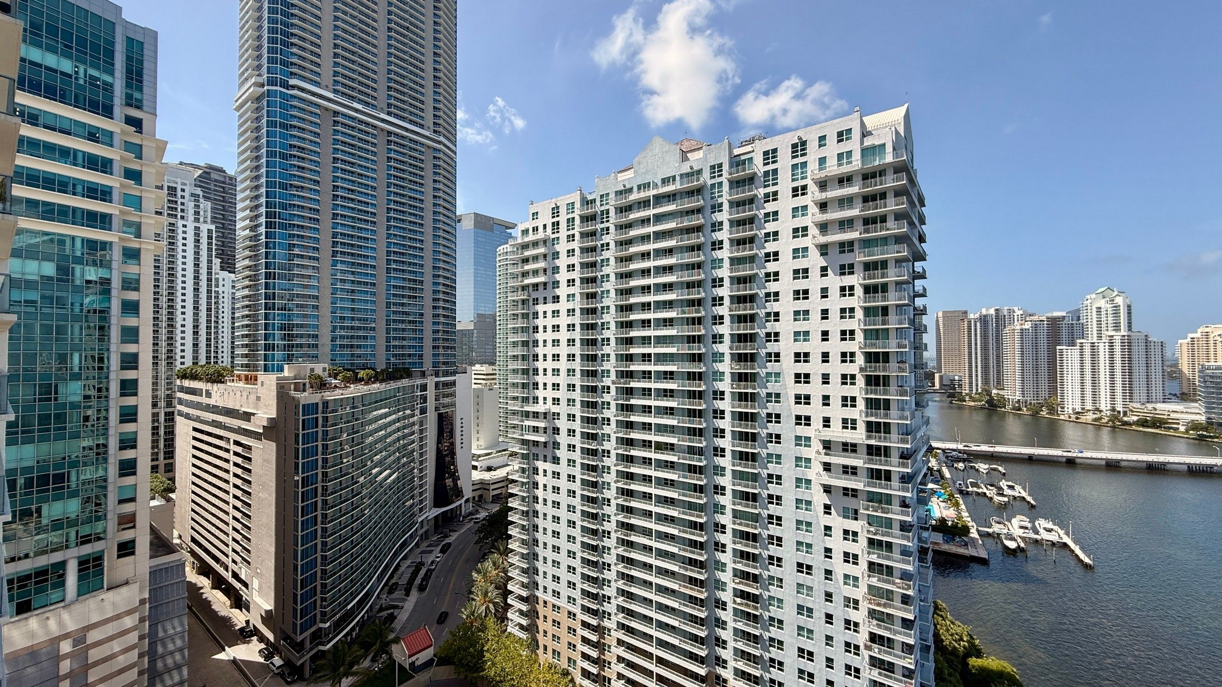  1155 Brickell Bay Dr, Miami, FL, 33131 - 物件實景