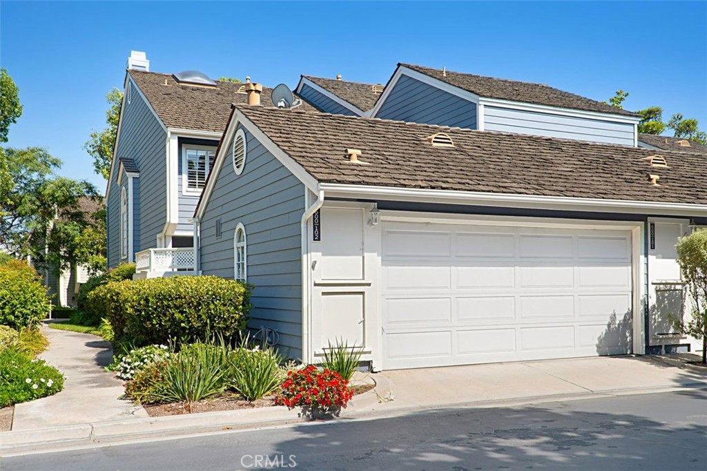 Long Beach, California, 90803, United States, 2 Bedrooms Bedrooms, ,3 BathroomsBathrooms,Residential,For Sale,1917947