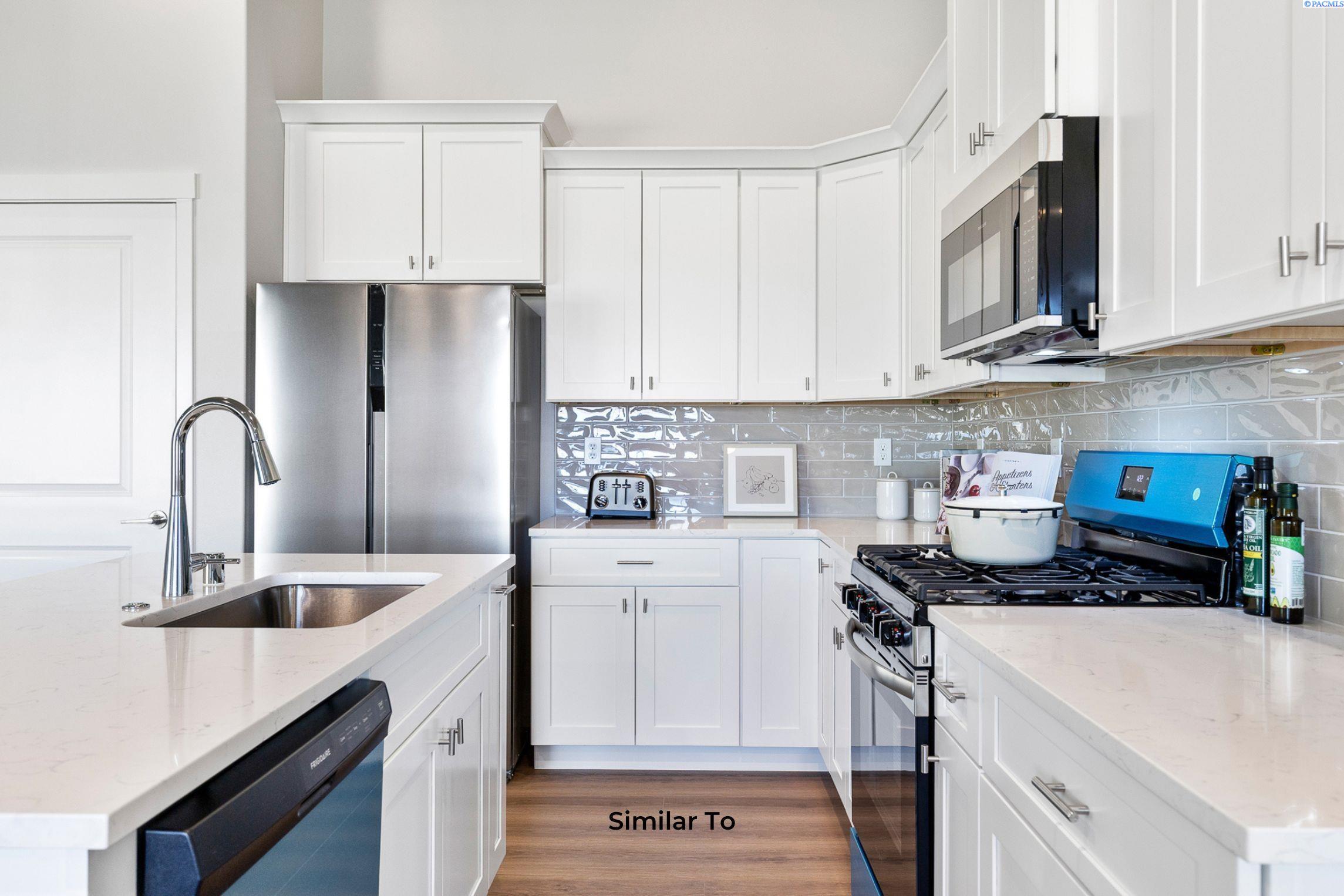 Kennewick, Washington, 99338, United States, 4 Bedrooms Bedrooms, ,1 BathroomBathrooms,Residential,For Sale,1959193