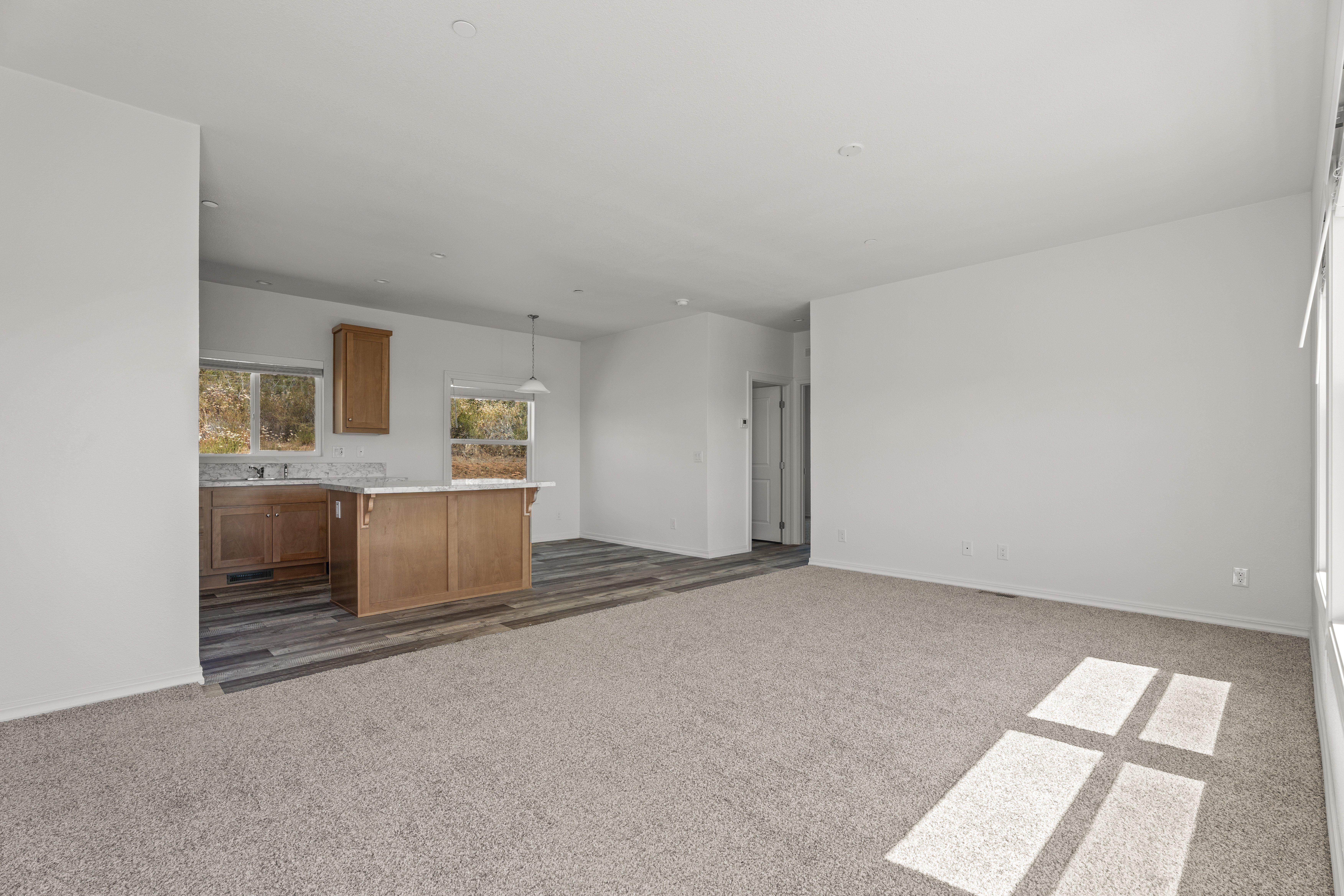  22815 Illahee Drive, Alpine, CA 91901 - 物件實景