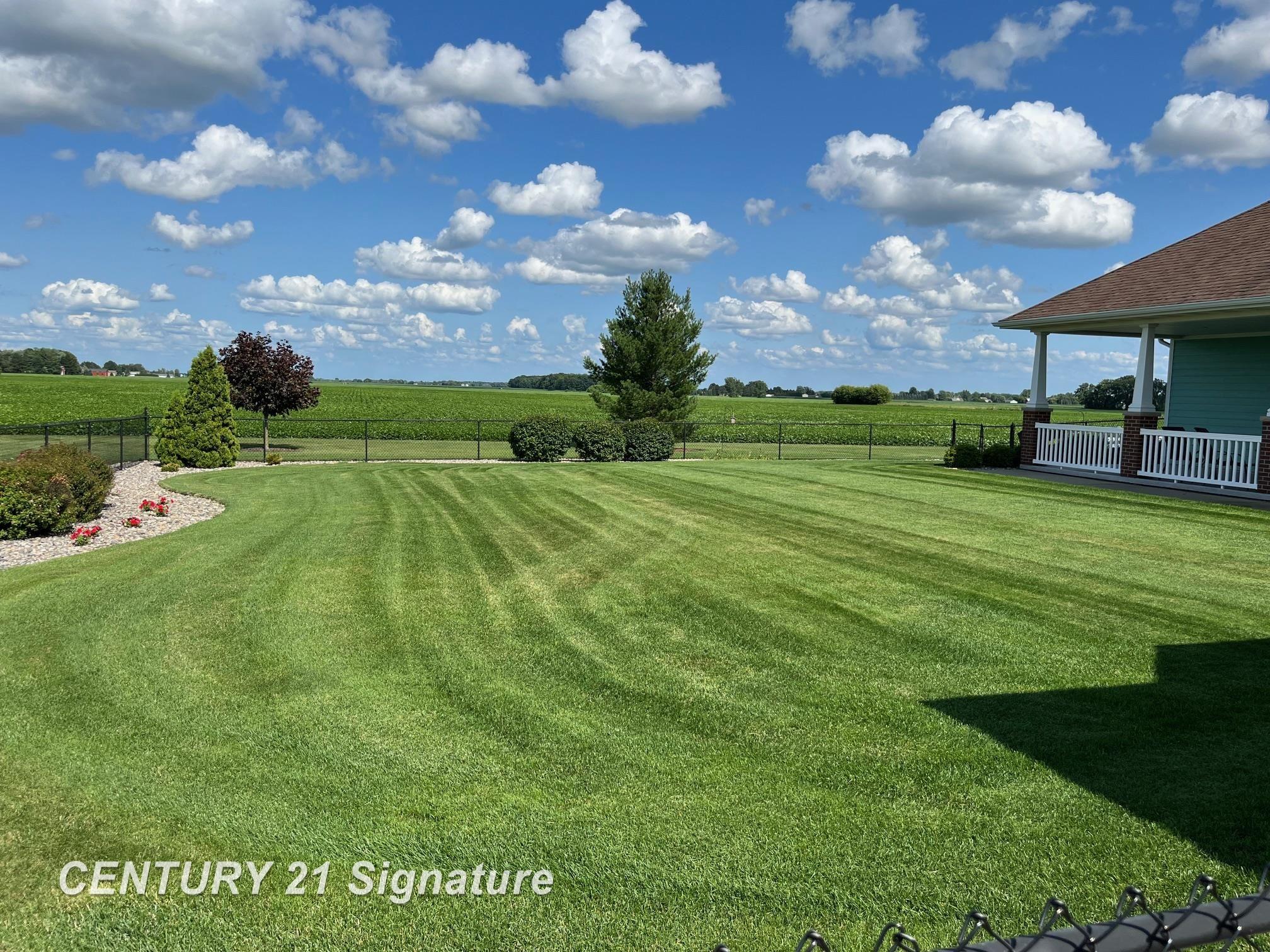 Freeland, Michigan, 48623, United States, 5 Bedrooms Bedrooms, ,4 BathroomsBathrooms,Residential,For Sale,1973671