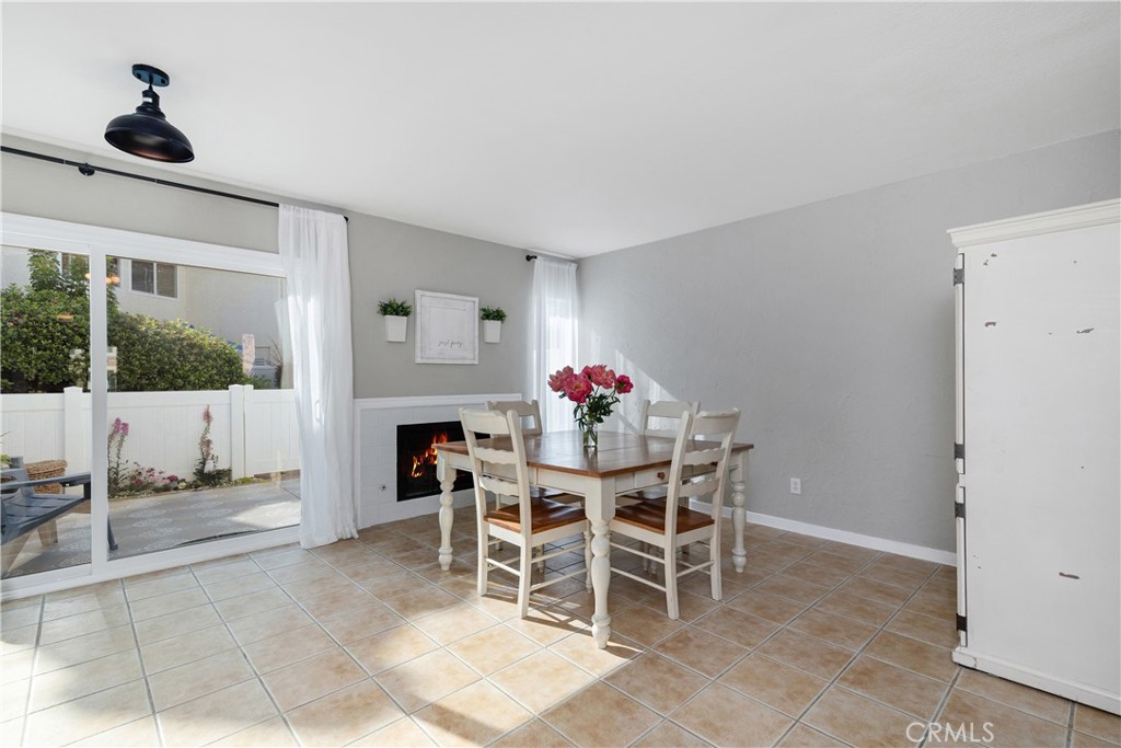 Carlsbad, California, 92011, United States, 2 Bedrooms Bedrooms, ,2 BathroomsBathrooms,Residential,For Sale,1827454