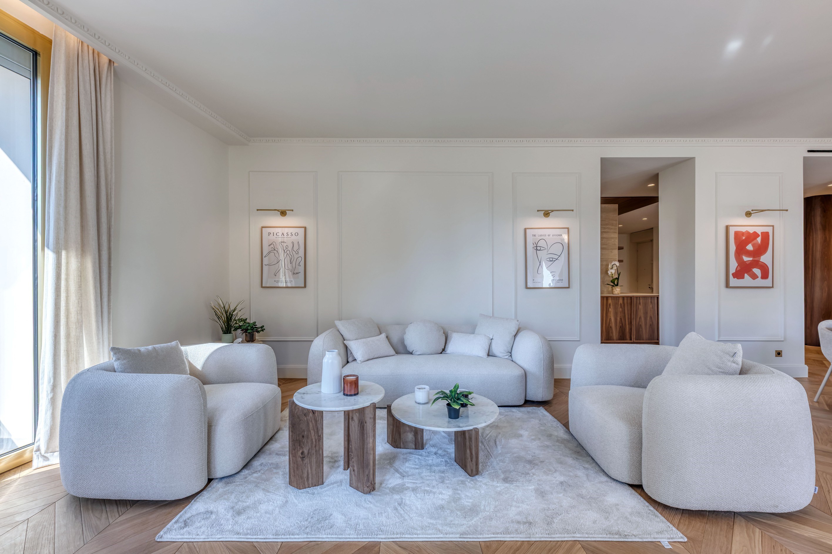  Character-filled three-bedroom apartment in Nice