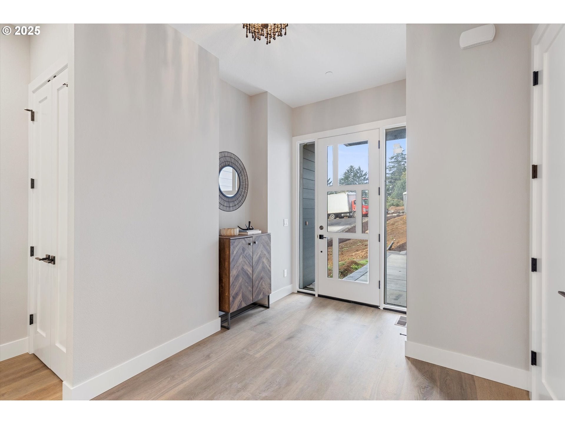 CannonBeach, Oregon, 97110, United States, 4 Bedrooms Bedrooms, ,4 BathroomsBathrooms,Residential,For Sale,2003076