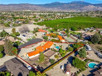 Hemet, California, 92544, United States, 5 Bedrooms Bedrooms, ,3 BathroomsBathrooms,Residential,For Sale,1989117