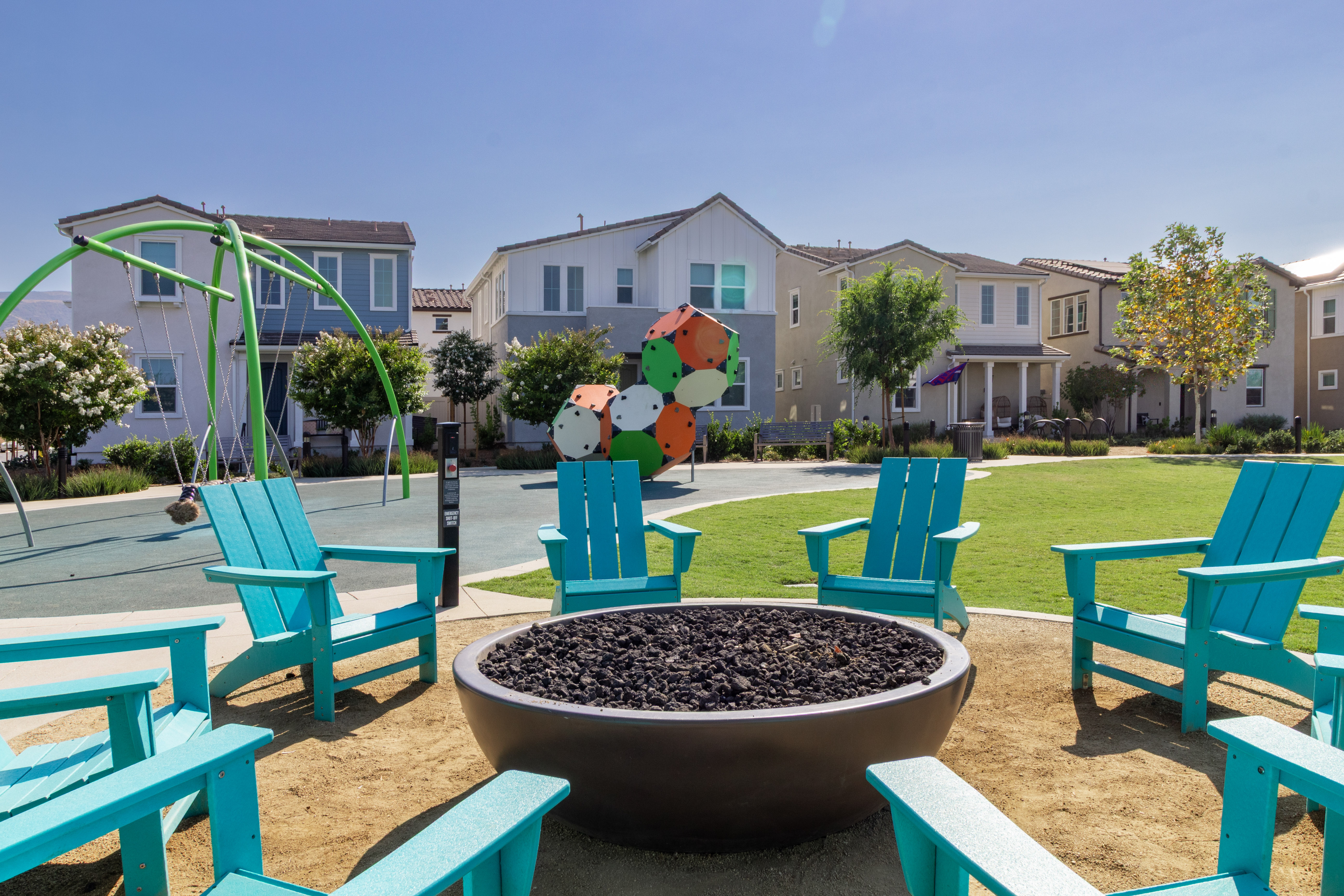 Corona, California, 92883, United States, 4 Bedrooms Bedrooms, ,3 BathroomsBathrooms,Residential,For Sale,1922003