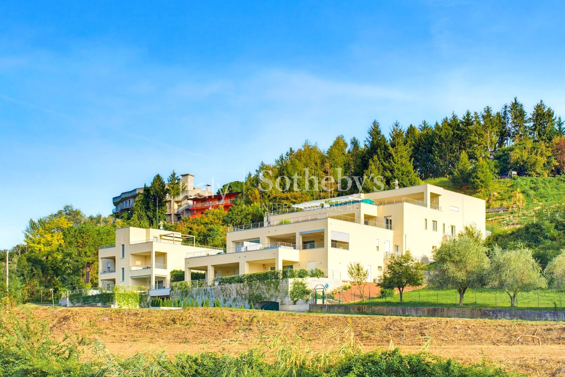  Stunning Penthouse with Pool and Lake Iseo Views - 物件實景