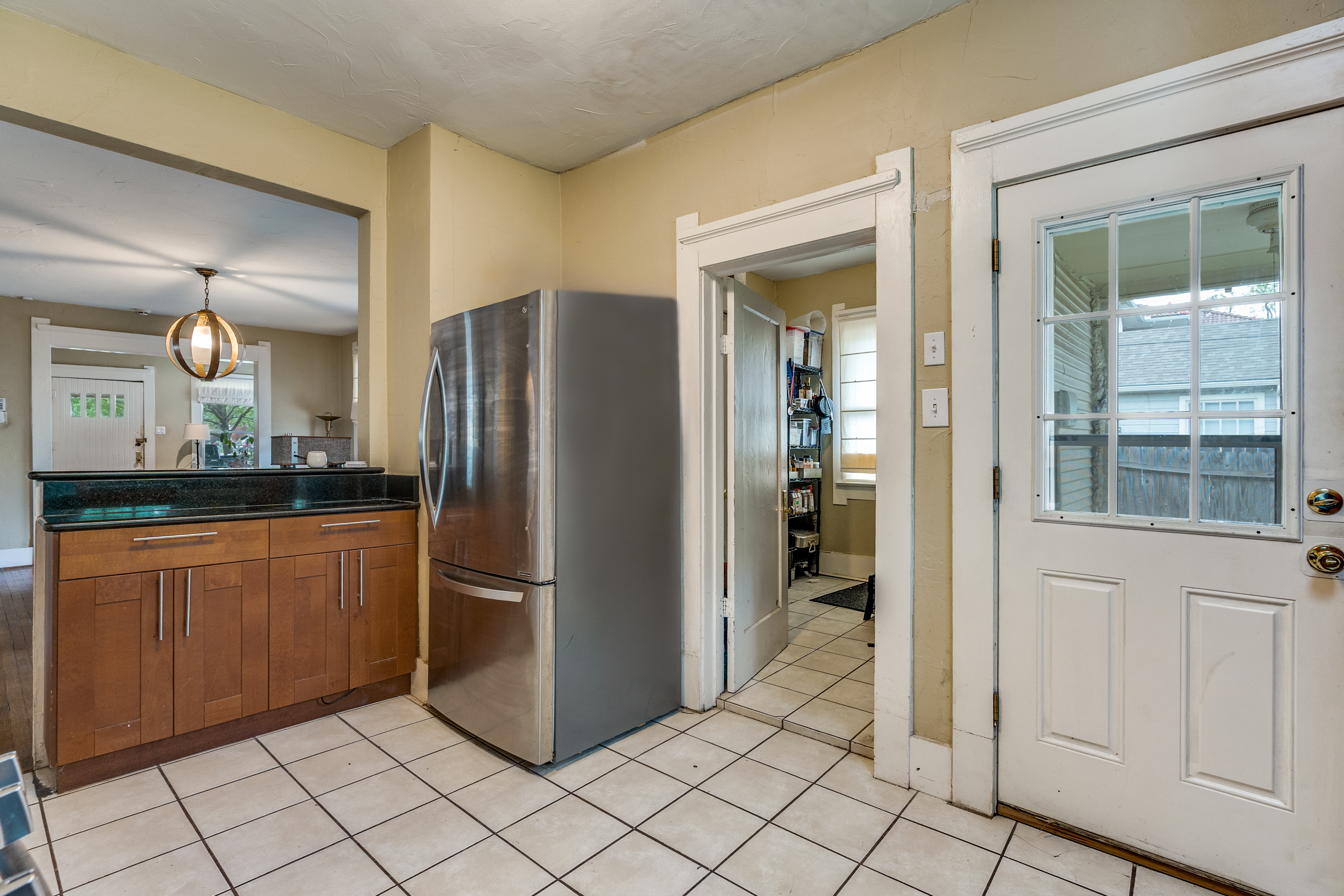  Value Opportunity in Winnetka Heights - 物件實景