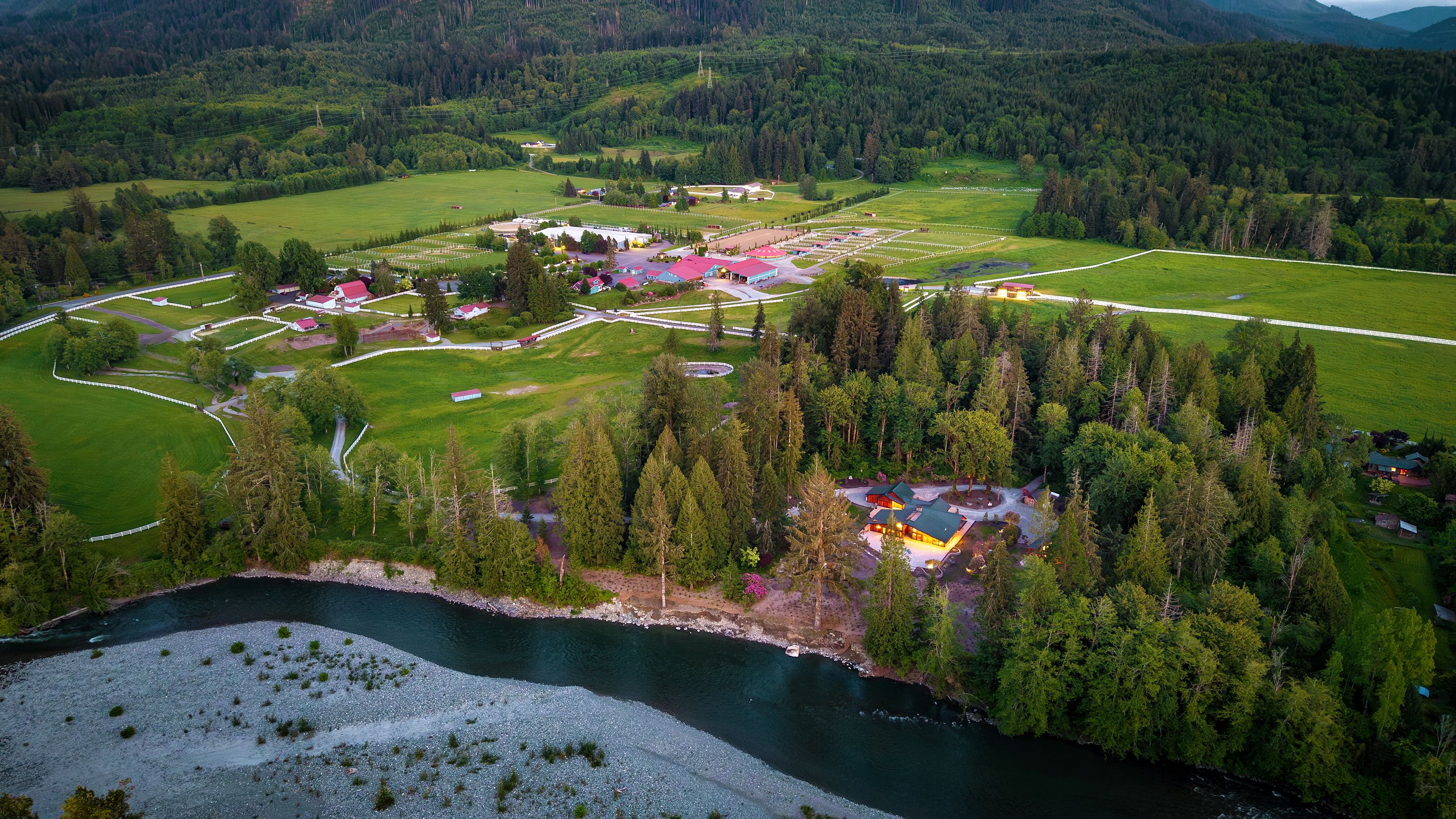  Rhodes River Ranch - 物件實景