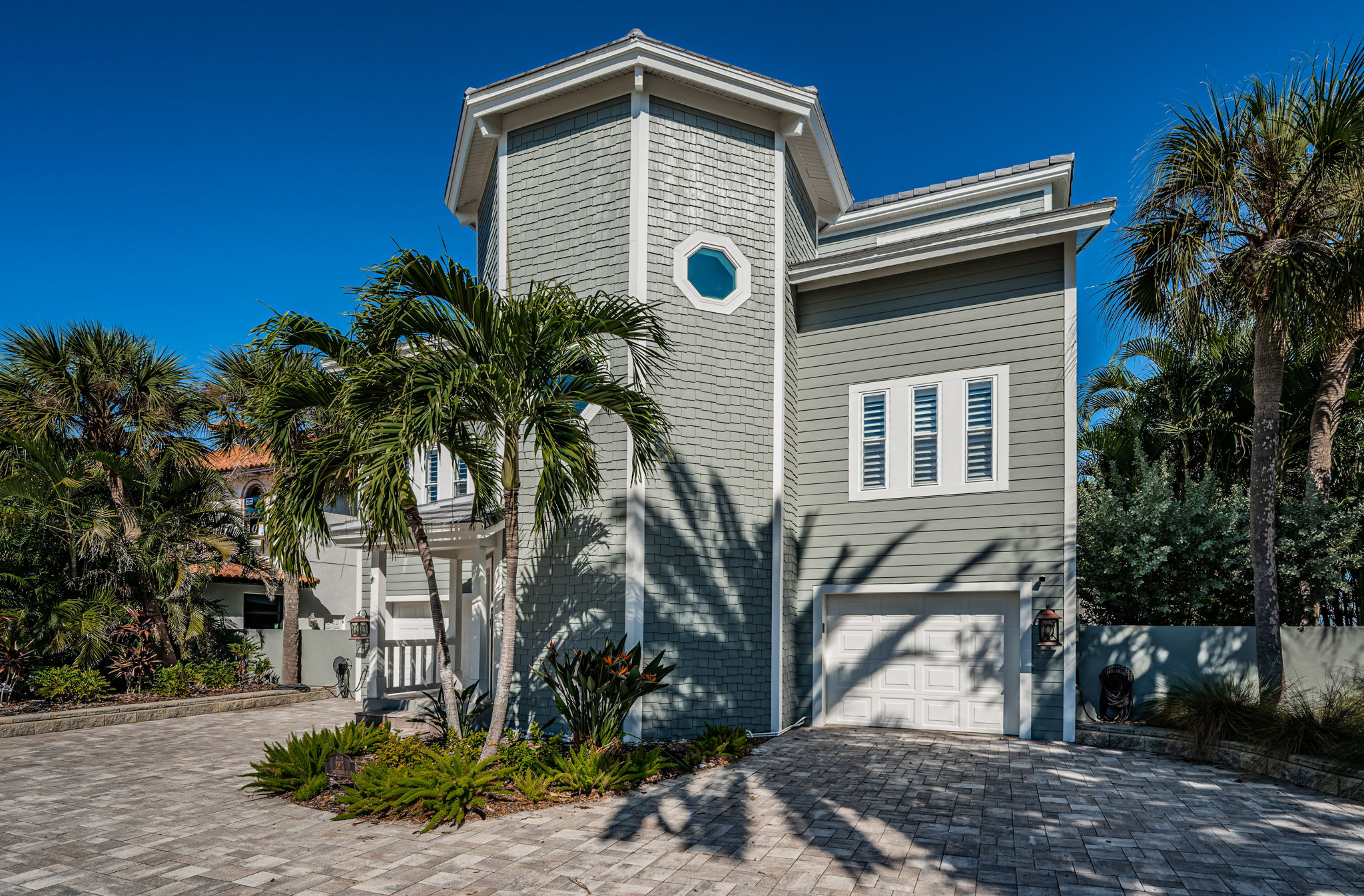 St Petersburg, Florida, 33715, United States, 4 Bedrooms Bedrooms, ,2 BathroomsBathrooms,Residential,For Sale,1994280