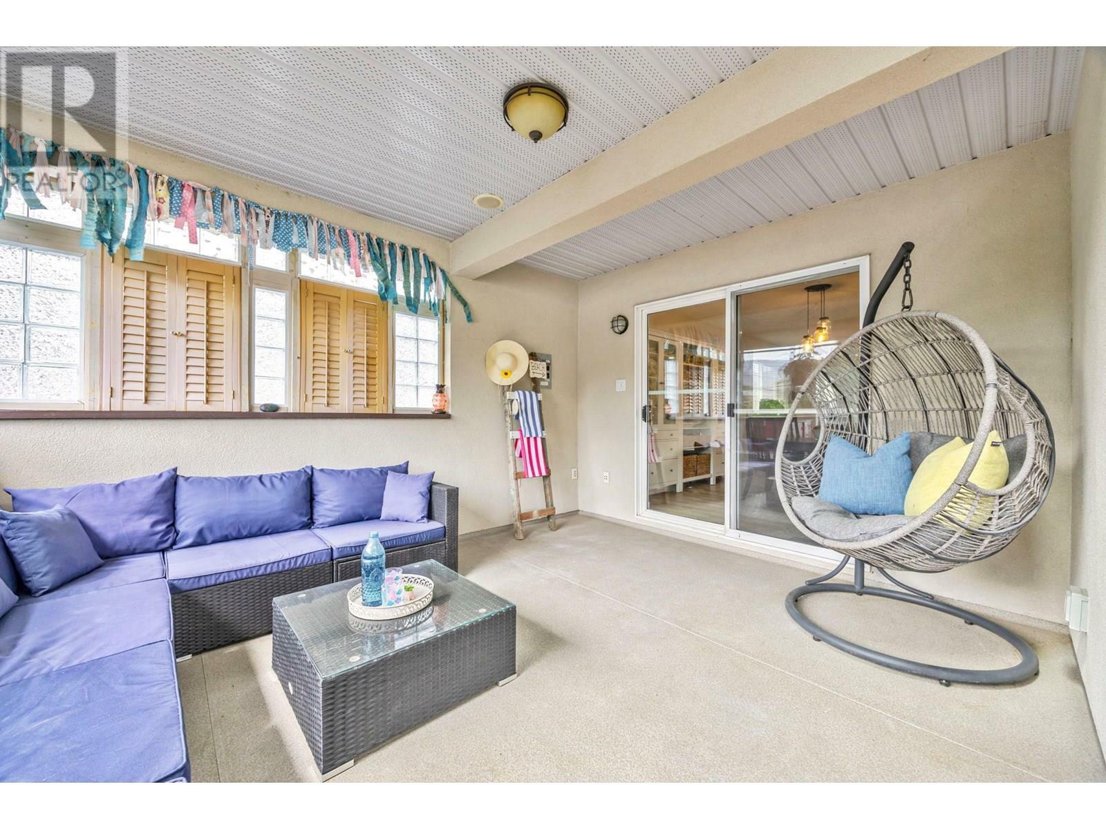 PENTICTON, British Columbia, V2A 1A7, CA, 6 Bedrooms Bedrooms, ,4 BathroomsBathrooms,Residential,For Sale,1859946
