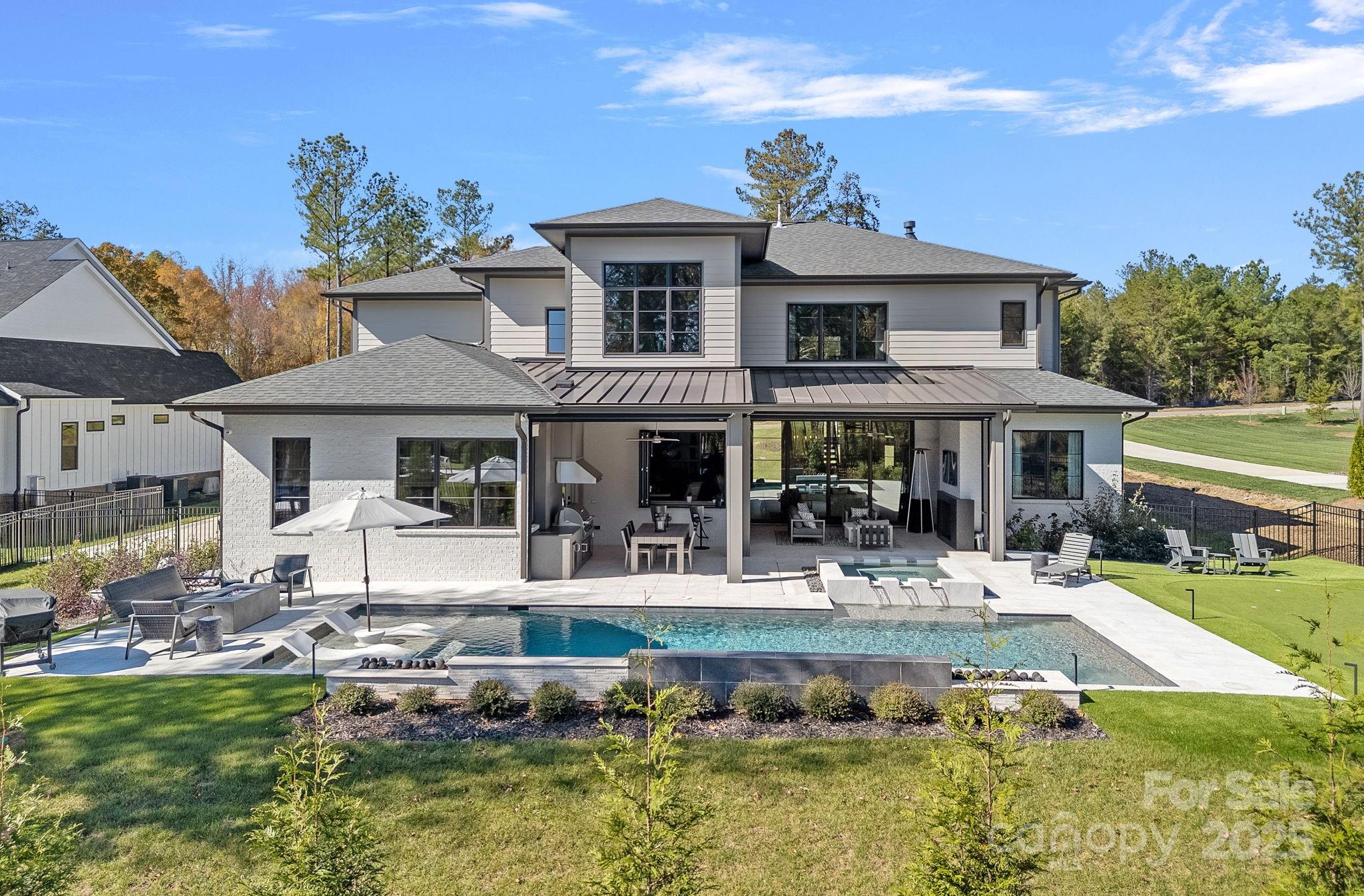 Davidson, North Carolina, 28036, United States, 5 Bedrooms Bedrooms, ,7 BathroomsBathrooms,Residential,For Sale,1989460