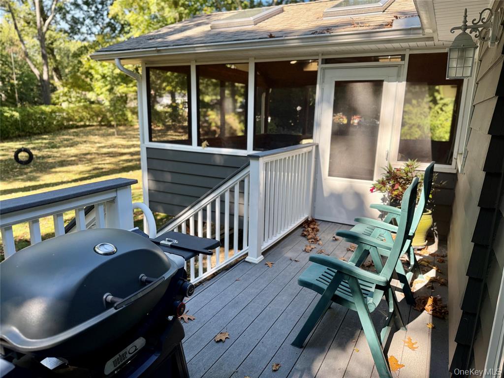 Wappingers Falls, New York, 12590, United States, 3 Bedrooms Bedrooms, ,2 BathroomsBathrooms,Residential,For Sale,1978823