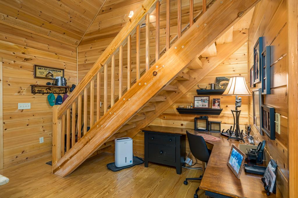 Ellijay, Georgia, 30540, United States, 3 Bedrooms Bedrooms, ,2 BathroomsBathrooms,Residential,For Sale,1972067