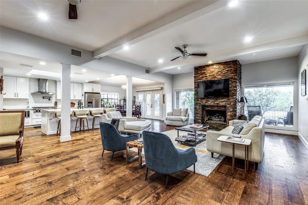 Dallas, Texas, 75228, United States, 4 Bedrooms Bedrooms, ,3 BathroomsBathrooms,Residential,For Sale,1888632