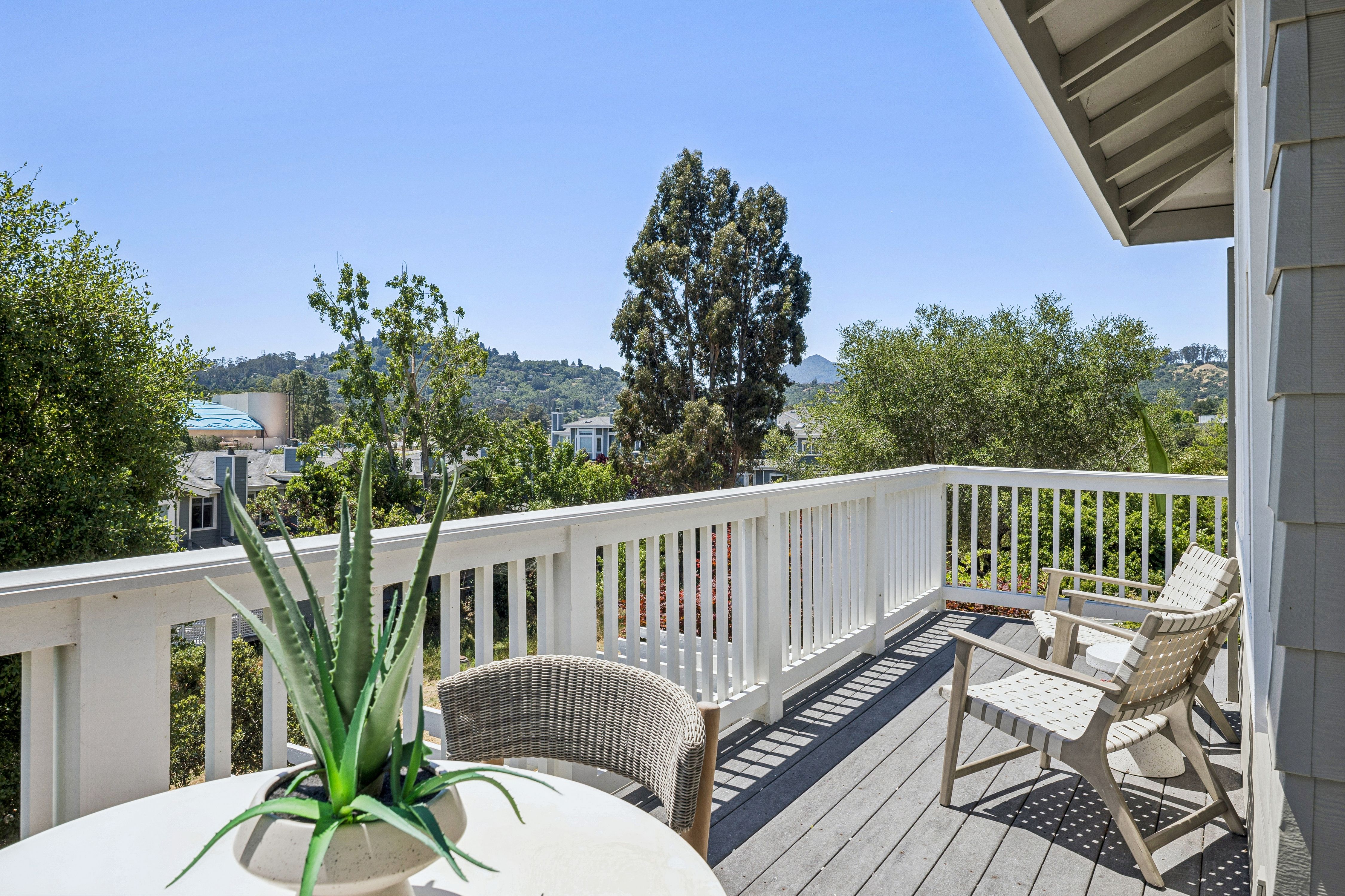  Desirable Vista Marin Neighborhood - 物件實景