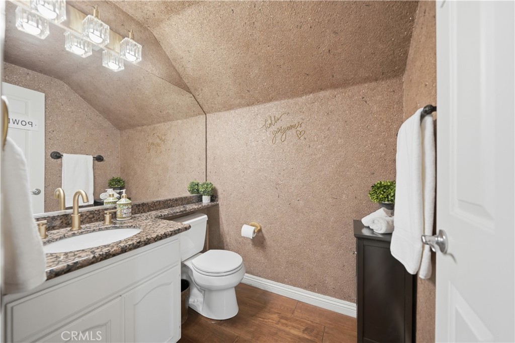 Murrieta, California, 92562, United States, 5 Bedrooms Bedrooms, ,4 BathroomsBathrooms,Residential,For Sale,2049135