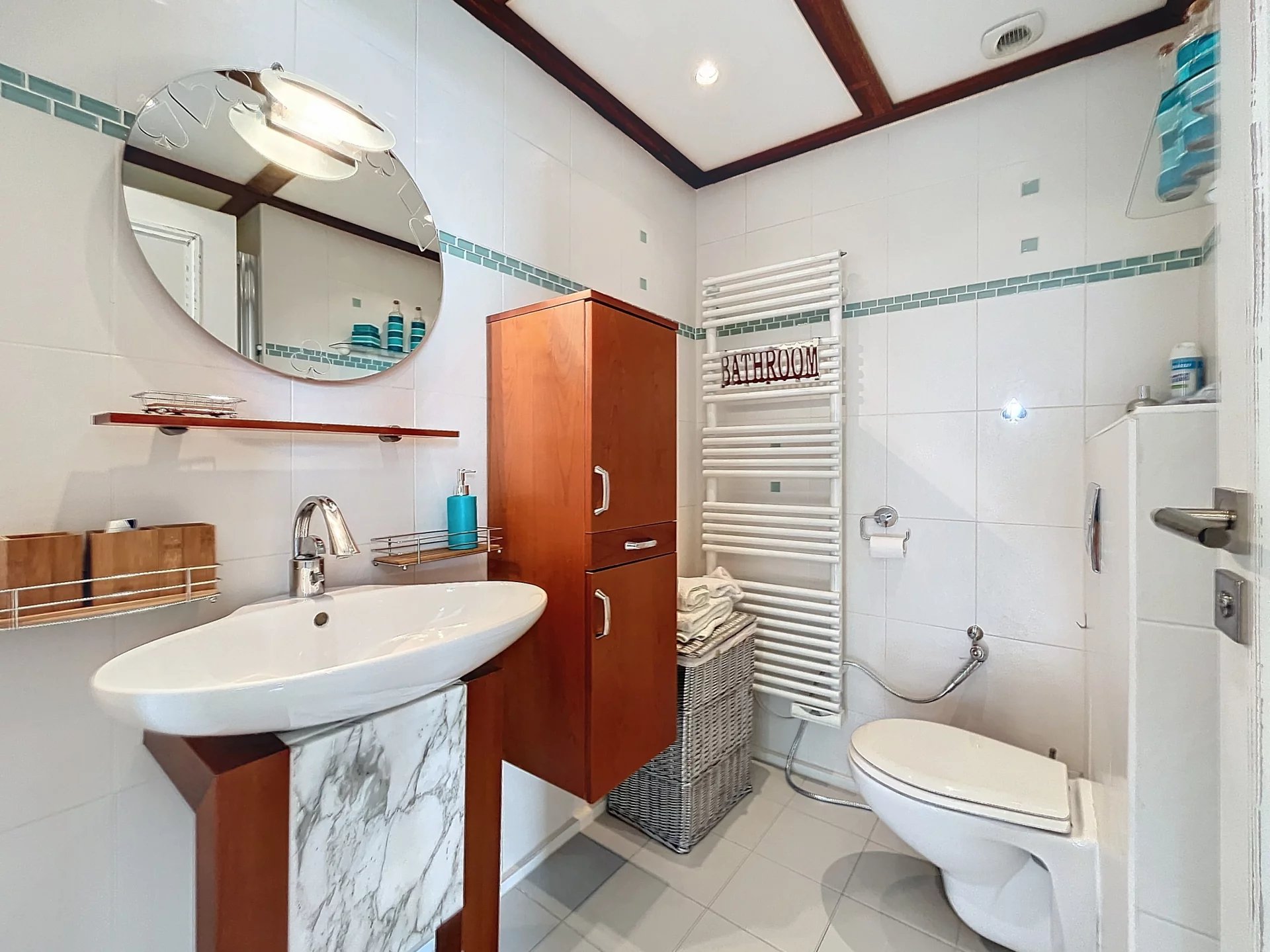 Le Cannet, Provence-Alpes-Côte d’Azur, 06110, FR, 3 Bedrooms Bedrooms, ,2 BathroomsBathrooms,Residential,For Sale,1656167