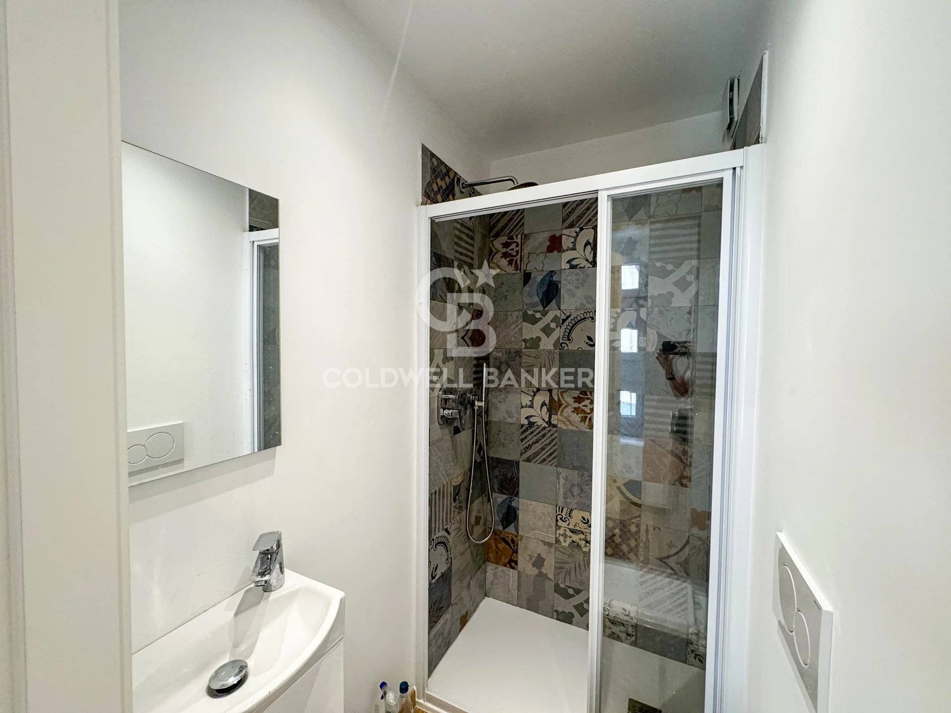 Como, Como, 22100, IT, 2 Bedrooms Bedrooms, ,2 BathroomsBathrooms,Residential,For Sale,1796949