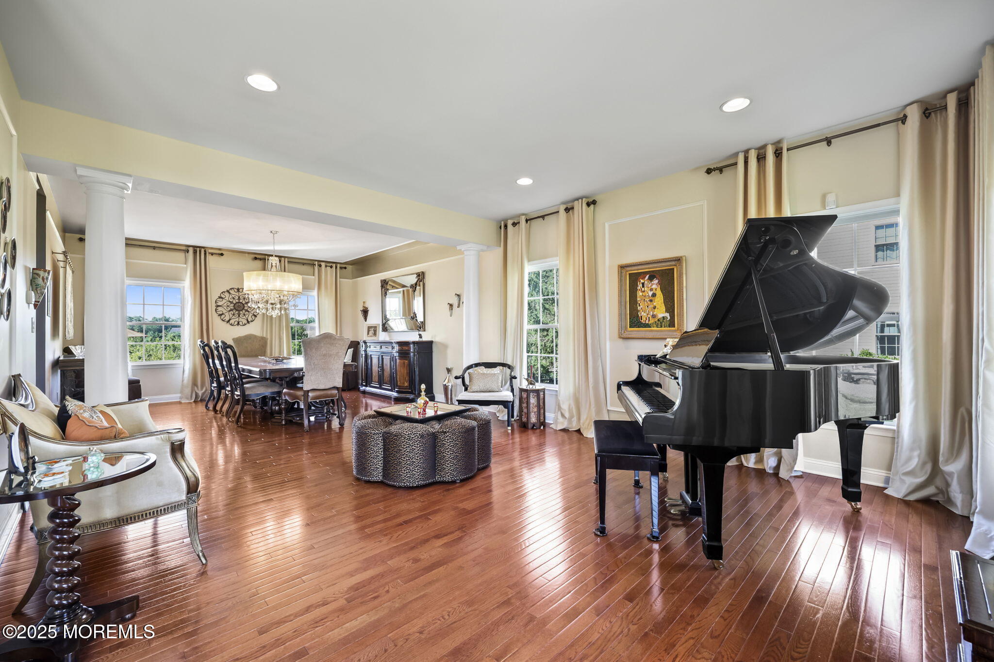 Freehold, New Jersey, 07728, United States, 4 Bedrooms Bedrooms, ,3 BathroomsBathrooms,Residential,For Sale,1899966