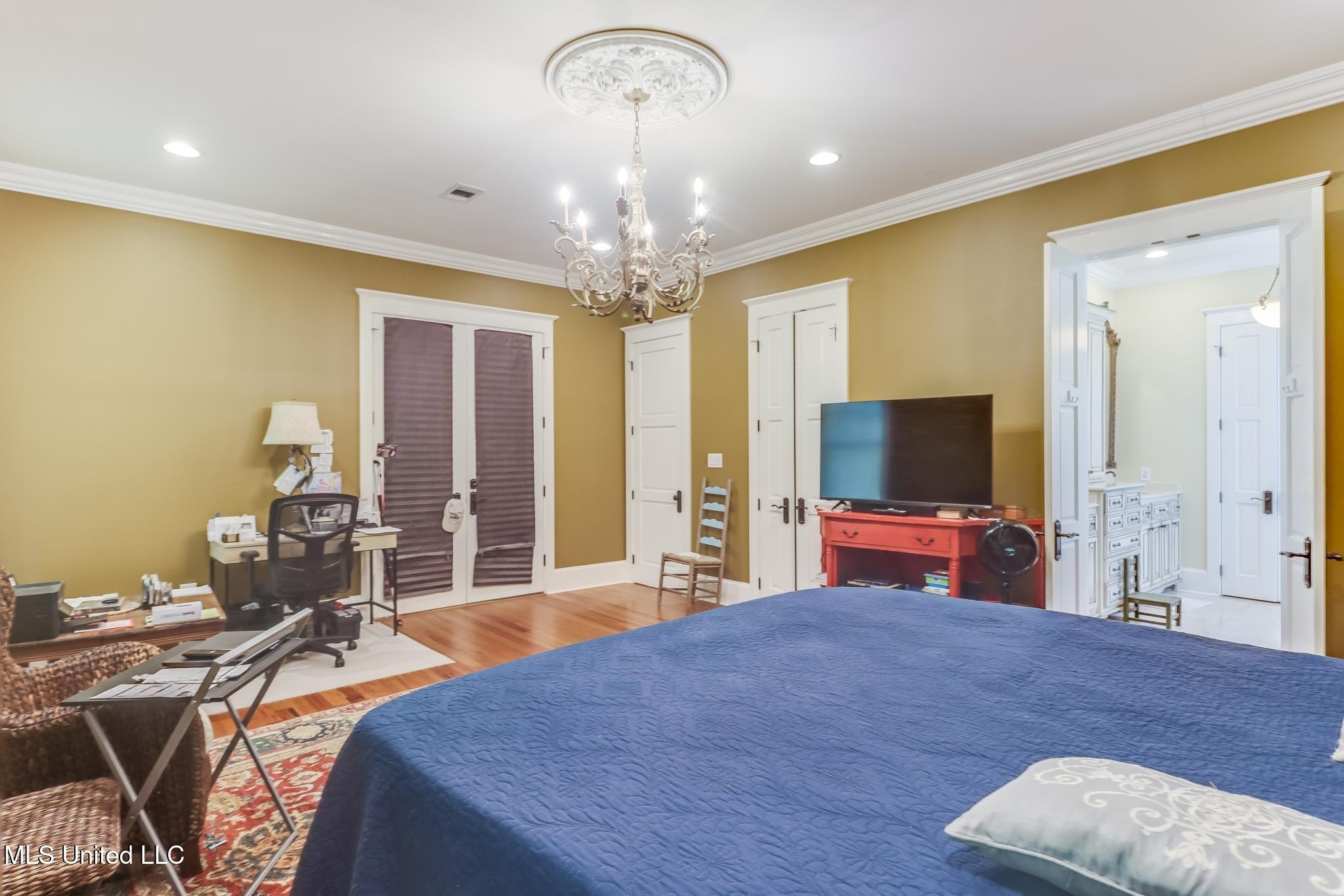 Pascagoula, Mississippi, 39581, United States, 5 Bedrooms Bedrooms, ,6 BathroomsBathrooms,Residential,For Sale,1977278