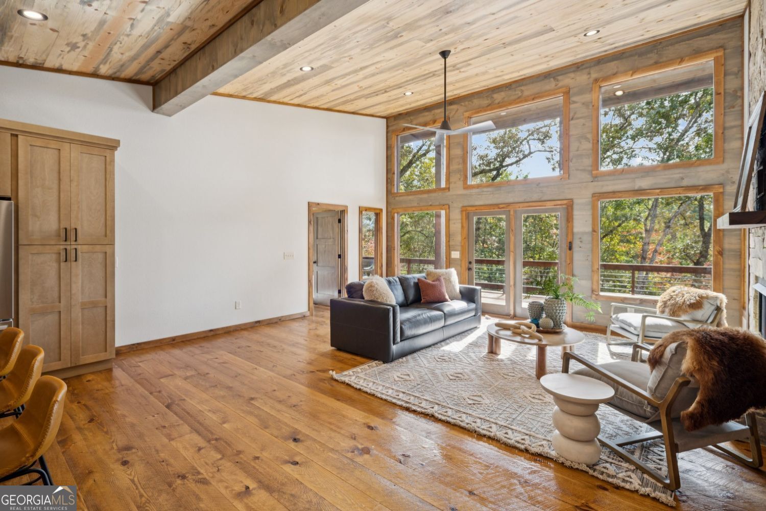 Mineral Bluff, Georgia, 30559, United States, 4 Bedrooms Bedrooms, ,4 BathroomsBathrooms,Residential,For Sale,1962222