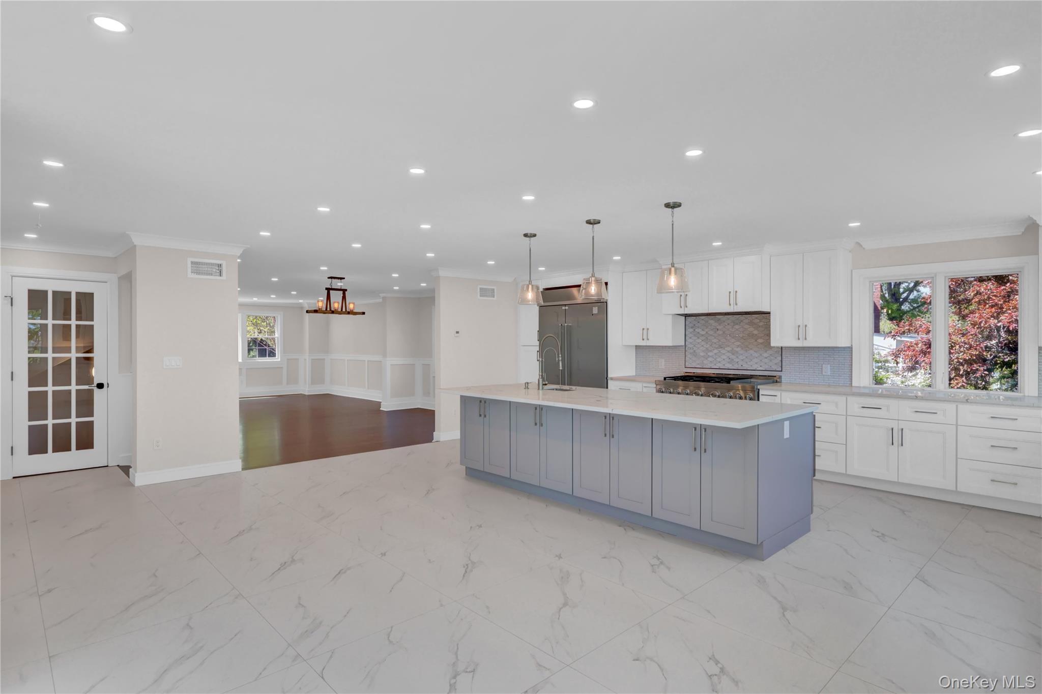  52 Woodland Road, Roslyn, NY 11576 - 物件實景