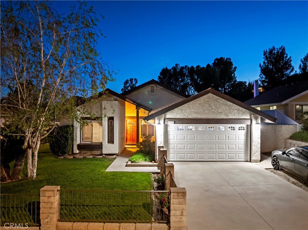 Valencia, California, 91354, United States, 3 Bedrooms Bedrooms, ,3 BathroomsBathrooms,Residential,For Sale,2034142