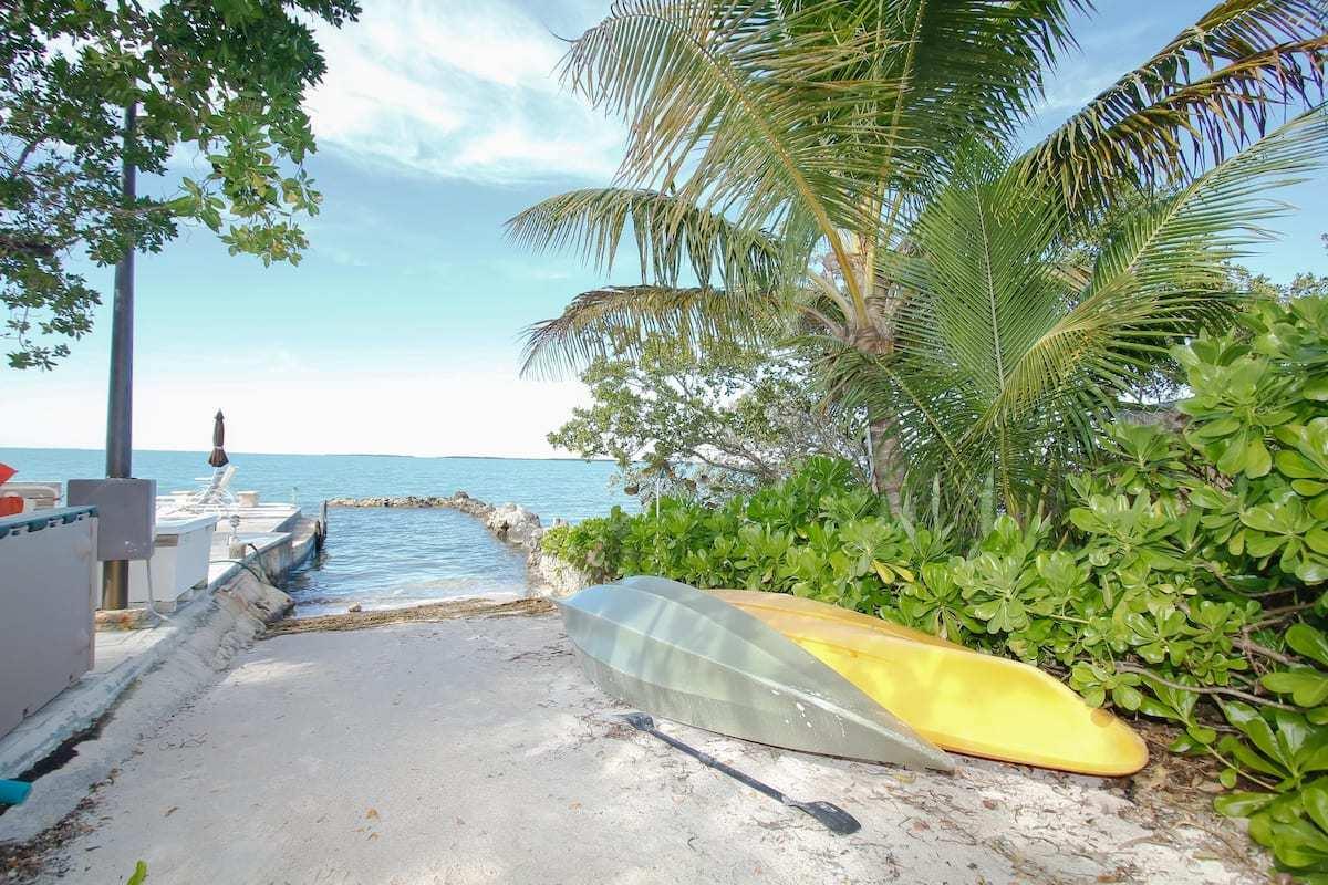 KEY LARGO, Florida, 33037, United States, 10 Bedrooms Bedrooms, ,9 BathroomsBathrooms,Residential,For Sale,1759223