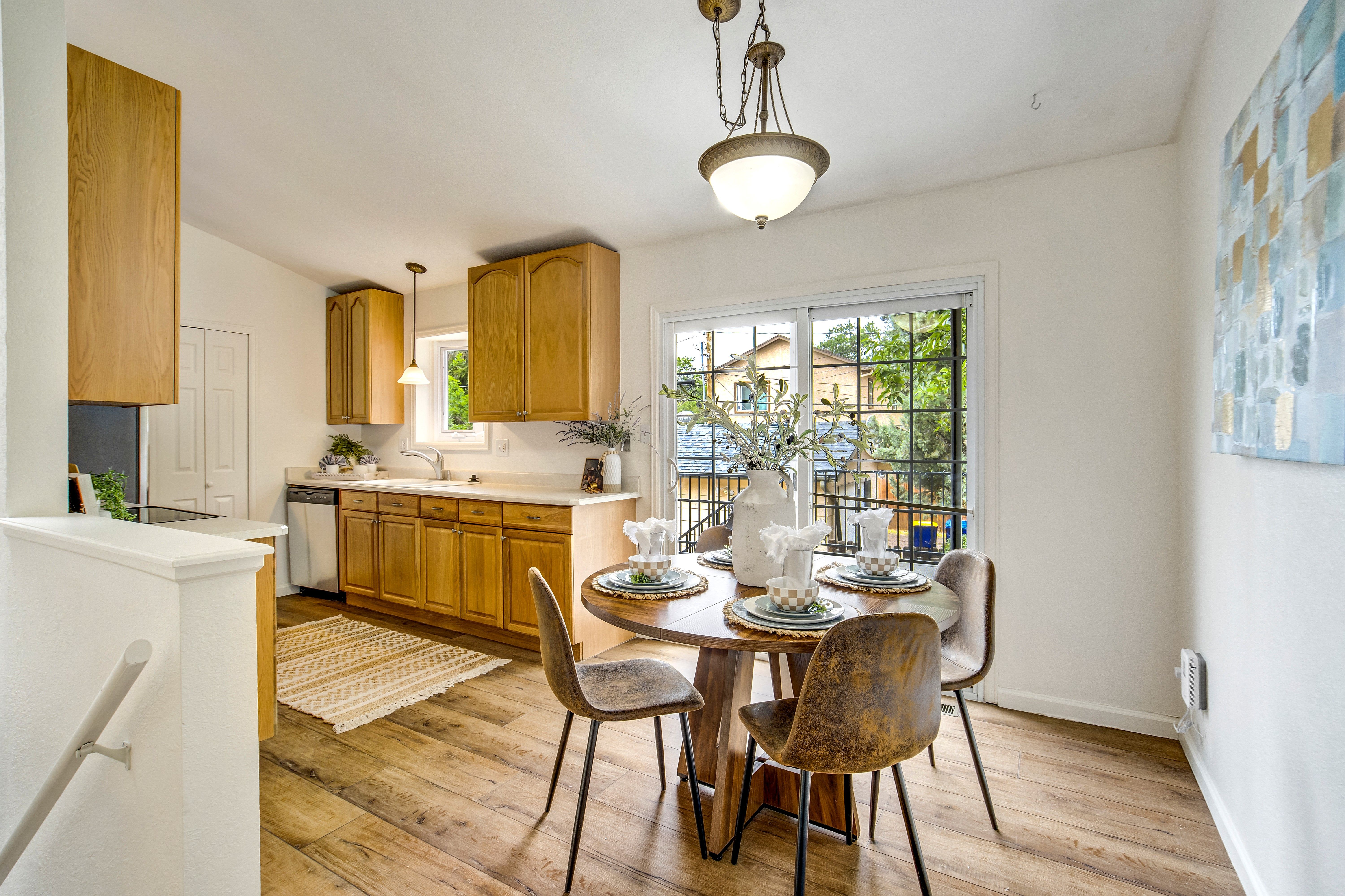 Unique Property in the Unbeatable Location in the Heart of Patty Jewett - 物件實景