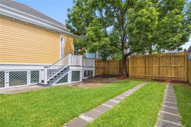 New Orleans, Louisiana, 70119, United States, 3 Bedrooms Bedrooms, ,3 BathroomsBathrooms,Residential,For Sale,1872154