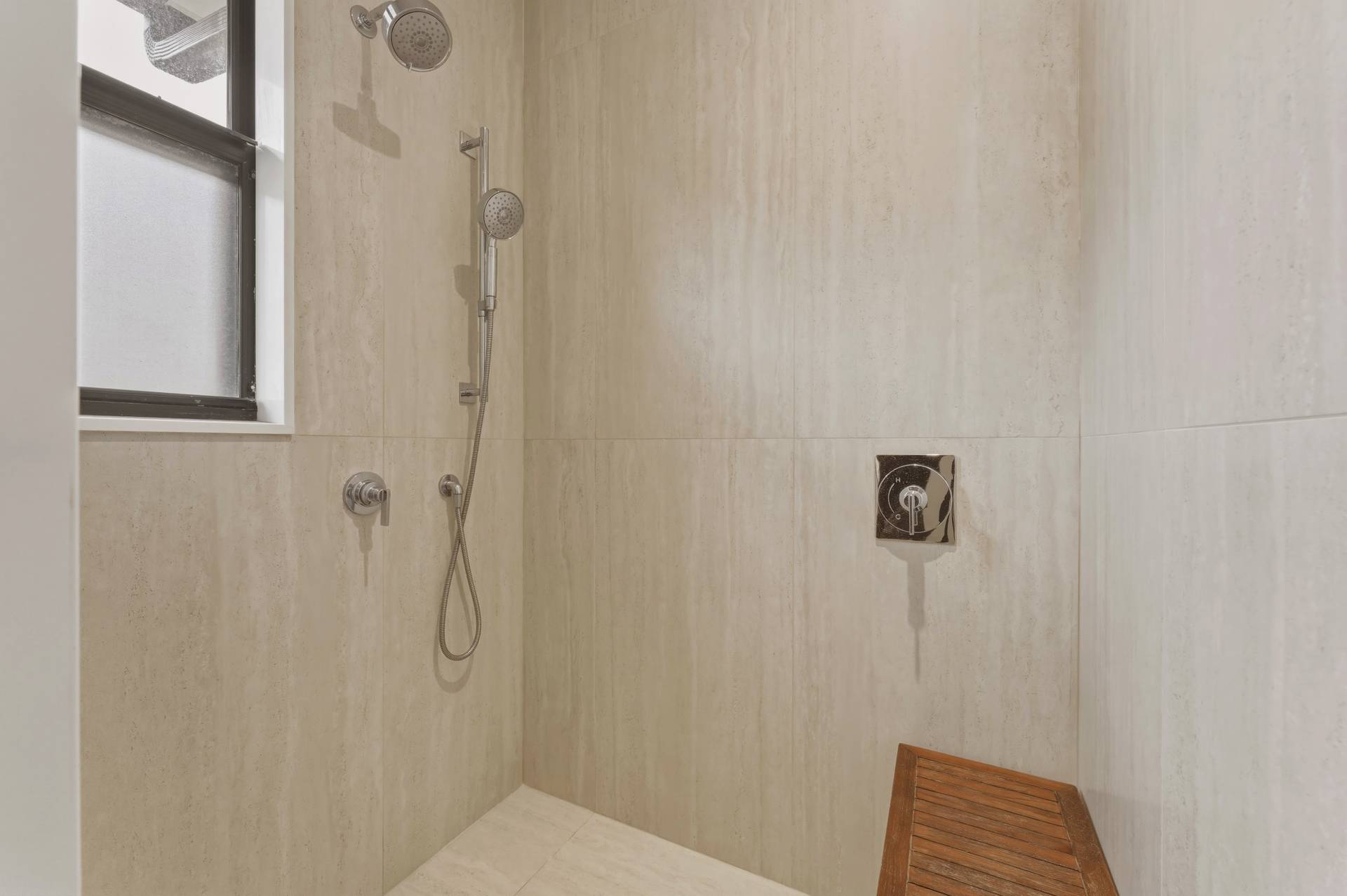  3036 Mcdonald Street, Miami, FL, 33133 - 物件實景