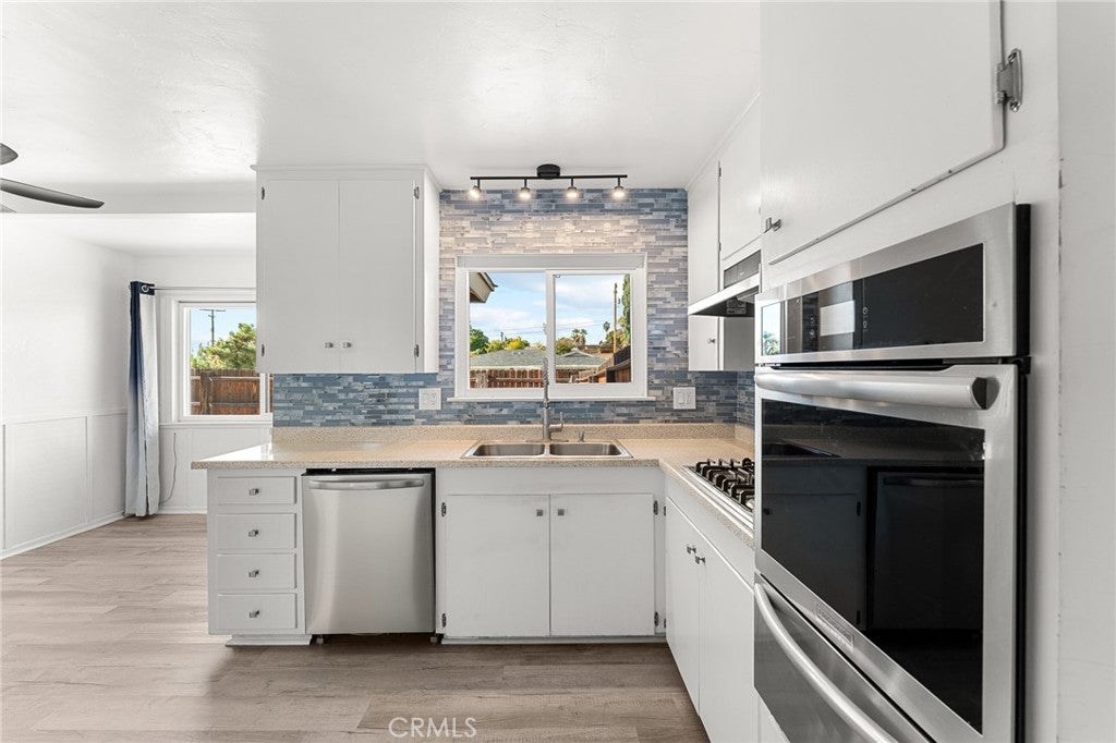 San Bernardino, California, 92404, United States, 3 Bedrooms Bedrooms, ,2 BathroomsBathrooms,Residential,For Sale,1978496