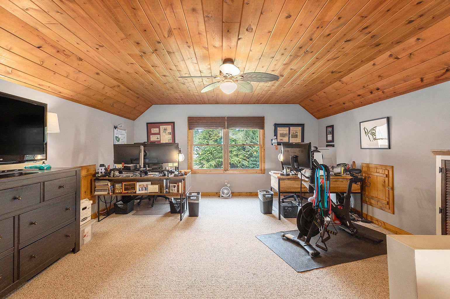 Ludington, Michigan, 49431, United States, 3 Bedrooms Bedrooms, ,3 BathroomsBathrooms,Residential,For Sale,1978404