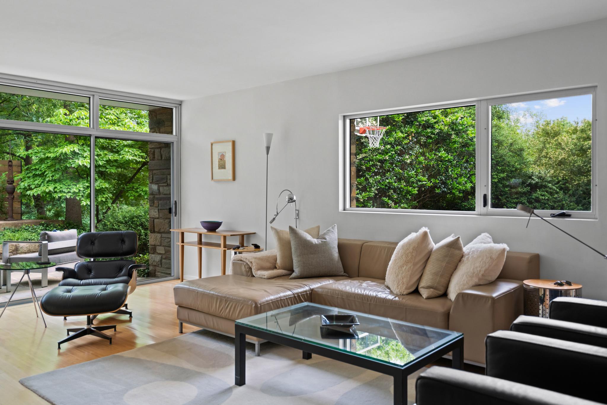  2533 N Ridgeview Road, Arlington, VA, 22207 - 物件實景
