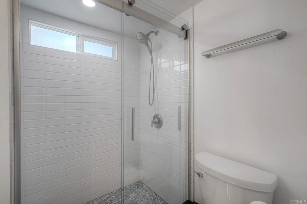 Encinitas, California, 92024, United States, 2 Bedrooms Bedrooms, ,1 BathroomBathrooms,Residential,For Sale,1951594