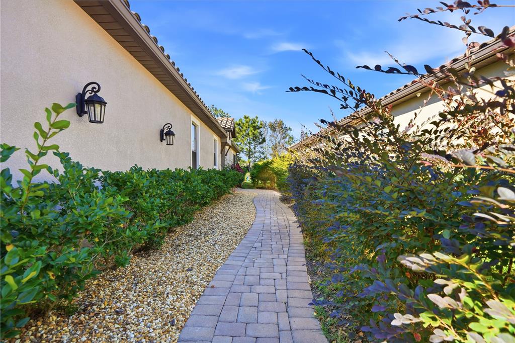 Tampa, Florida, 33647, United States, 3 Bedrooms Bedrooms, ,2 BathroomsBathrooms,Residential,For Sale,2000838