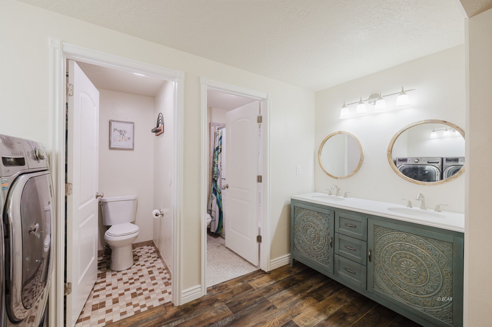 Spring Creek, Nevada, 89815, United States, 5 Bedrooms Bedrooms, ,4 BathroomsBathrooms,Residential,For Sale,1896341