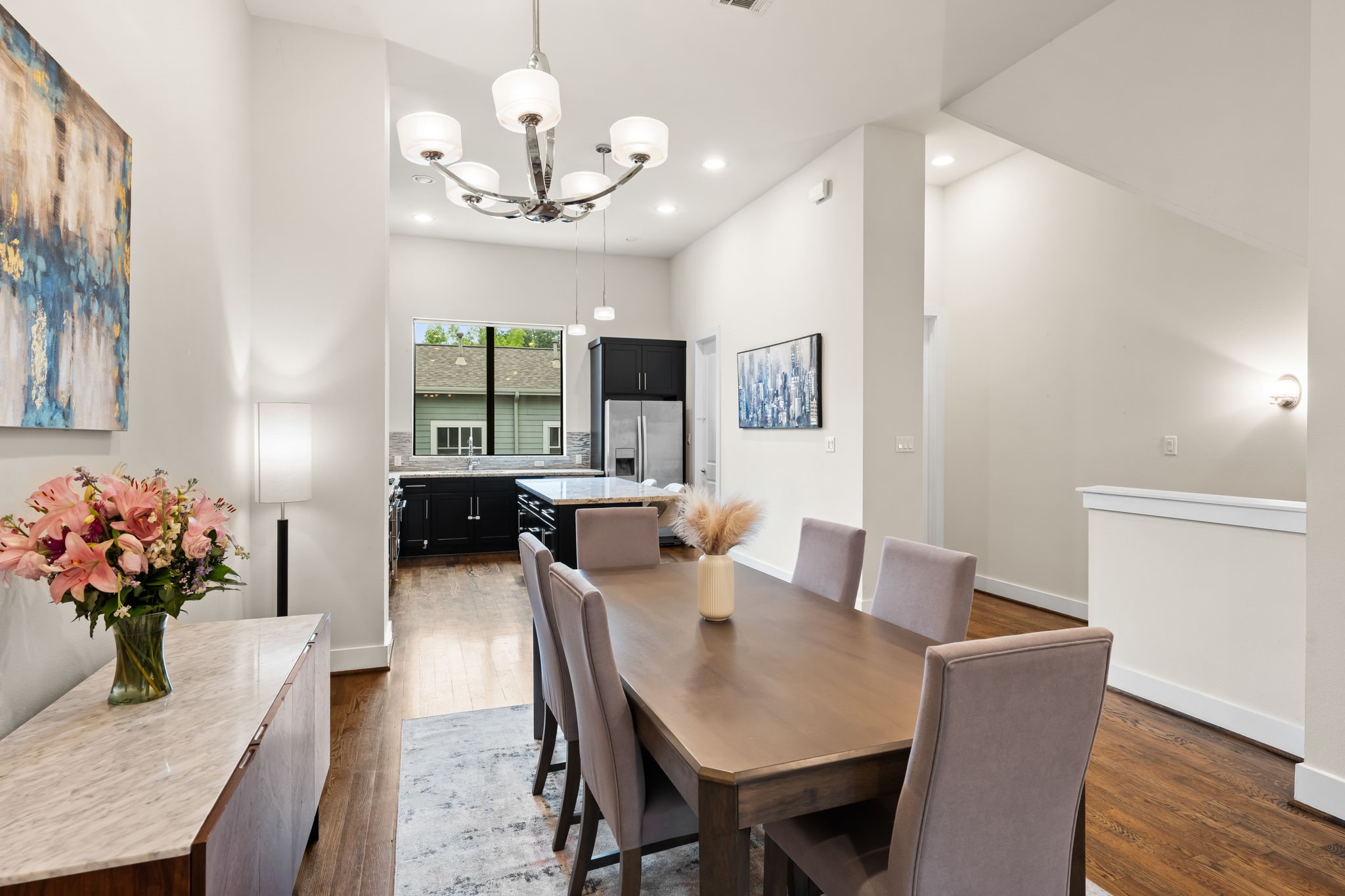  1208 W Dallas Street - 物件實景